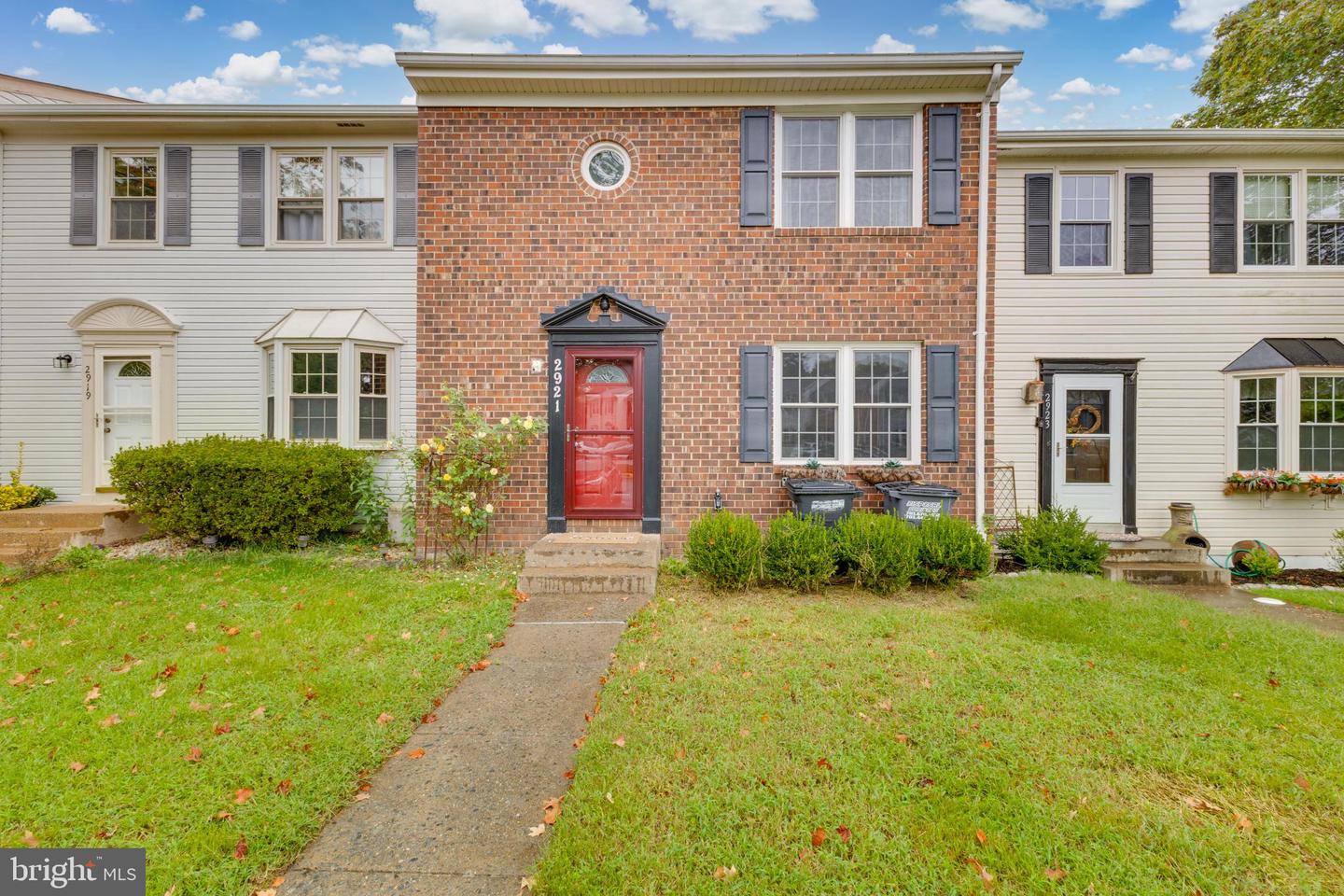 2921 LEXINGTON CT, WOODBRIDGE, Virginia 22192, 3 Bedrooms Bedrooms, 6 Rooms Rooms,2 BathroomsBathrooms,Residential,For sale,2921 LEXINGTON CT,VAPW2107154 MLS # VAPW2107154 2921 LEXINGTON CT, WOODBRIDGE, Virginia 22192, 3 Bedrooms Bedrooms, 6 Rooms Rooms,2 BathroomsBathrooms,Residential,For sale,2921 LEXINGTON CT,VAPW2107154 MLS # VAPW2107154