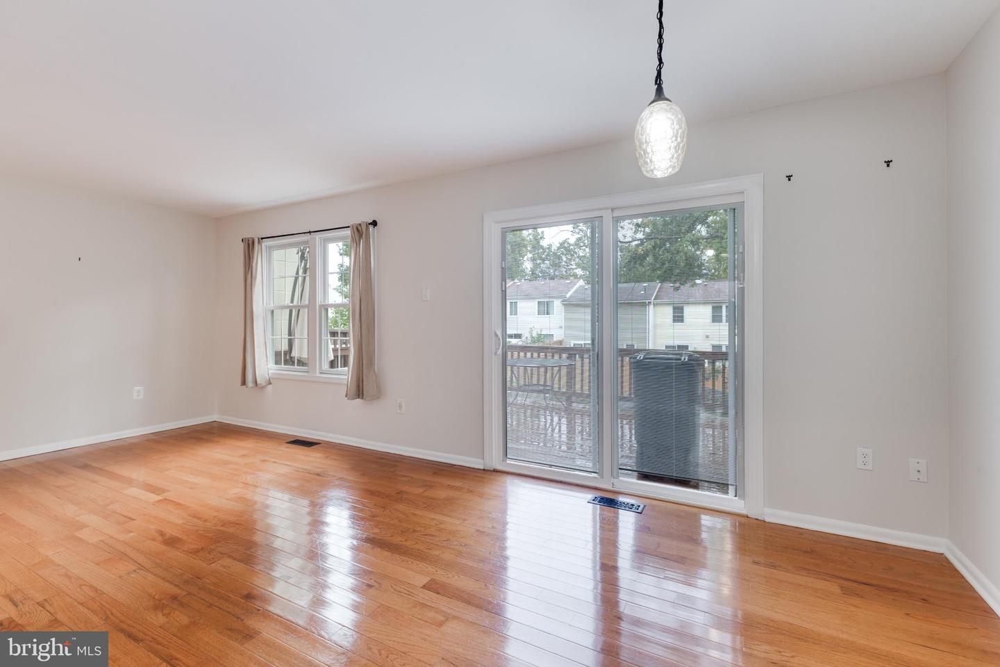 2921 LEXINGTON CT, WOODBRIDGE, Virginia 22192, 3 Bedrooms Bedrooms, 6 Rooms Rooms,2 BathroomsBathrooms,Residential,For sale,2921 LEXINGTON CT,VAPW2107154 MLS # VAPW2107154 2921 LEXINGTON CT, WOODBRIDGE, Virginia 22192, 3 Bedrooms Bedrooms, 6 Rooms Rooms,2 BathroomsBathrooms,Residential,For sale,2921 LEXINGTON CT,VAPW2107154 MLS # VAPW2107154