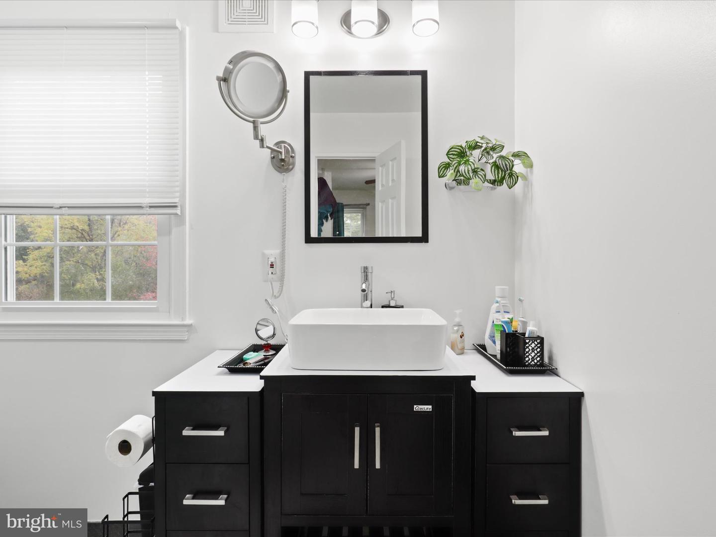 1912 PRELUDE DR, VIENNA, Virginia 22182, 4 Bedrooms Bedrooms, 8 Rooms Rooms,3 BathroomsBathrooms,Residential,For sale,1912 PRELUDE DR,VAFX2277350 MLS # VAFX2277350 1912 PRELUDE DR, VIENNA, Virginia 22182, 4 Bedrooms Bedrooms, 8 Rooms Rooms,3 BathroomsBathrooms,Residential,For sale,1912 PRELUDE DR,VAFX2277350 MLS # VAFX2277350