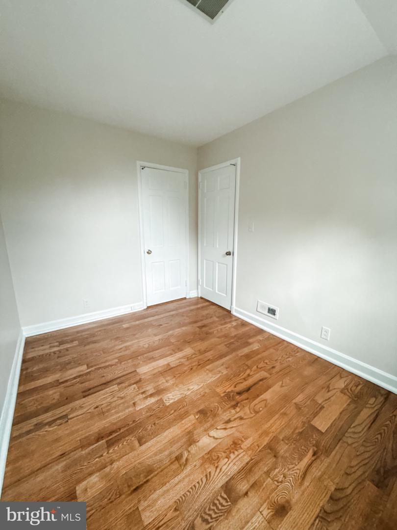 4671 36TH ST S #A, ARLINGTON, Virginia 22206, 2 Bedrooms Bedrooms, 9 Rooms Rooms,2 BathroomsBathrooms,Residential,For sale,4671 36TH ST S #A,VAAR2065638 MLS # VAAR2065638 4671 36TH ST S #A, ARLINGTON, Virginia 22206, 2 Bedrooms Bedrooms, 9 Rooms Rooms,2 BathroomsBathrooms,Residential,For sale,4671 36TH ST S #A,VAAR2065638 MLS # VAAR2065638