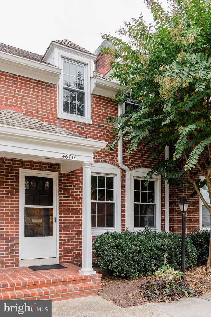 4671 36TH ST S #A, ARLINGTON, Virginia 22206, 2 Bedrooms Bedrooms, 9 Rooms Rooms,2 BathroomsBathrooms,Residential,For sale,4671 36TH ST S #A,VAAR2065638 MLS # VAAR2065638 4671 36TH ST S #A, ARLINGTON, Virginia 22206, 2 Bedrooms Bedrooms, 9 Rooms Rooms,2 BathroomsBathrooms,Residential,For sale,4671 36TH ST S #A,VAAR2065638 MLS # VAAR2065638
