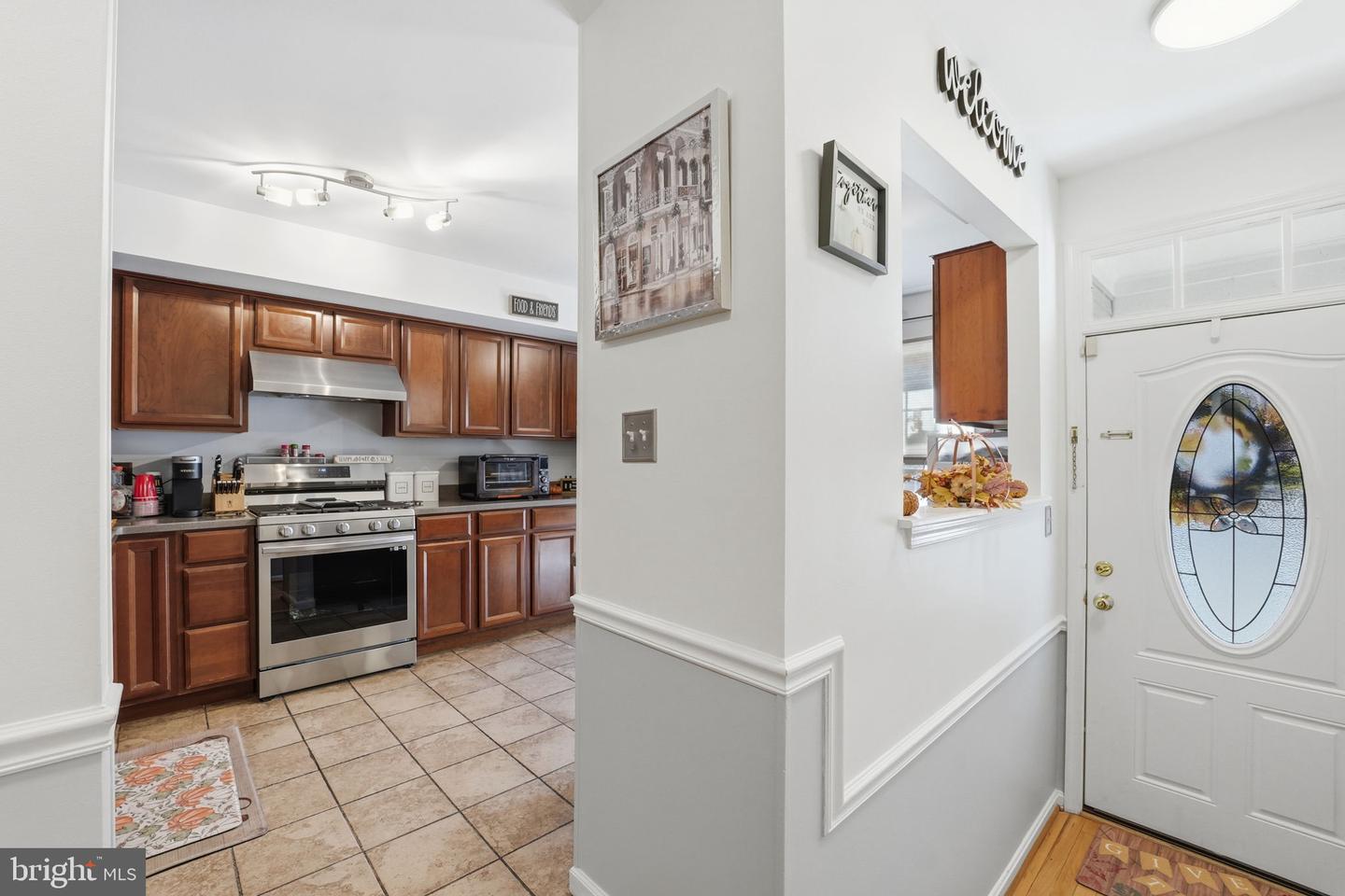 4114 HAMPSTEAD LN, WOODBRIDGE, Virginia 22192, 3 Bedrooms Bedrooms, ,3 BathroomsBathrooms,Residential,For sale,4114 HAMPSTEAD LN,VAPW2107194 MLS # VAPW2107194