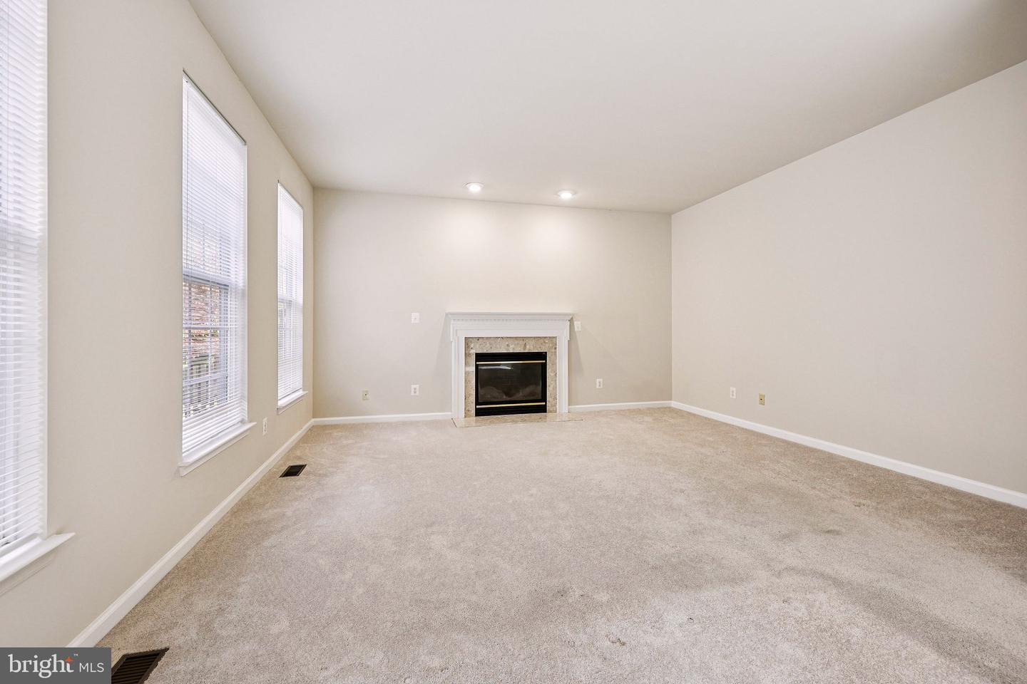 2880 MYRTLEWOOD DR, DUMFRIES, Virginia 22026, 3 Bedrooms Bedrooms, ,3 BathroomsBathrooms,Residential,For sale,2880 MYRTLEWOOD DR,VAPW2107210 MLS # VAPW2107210 2880 MYRTLEWOOD DR, DUMFRIES, Virginia 22026, 3 Bedrooms Bedrooms, ,3 BathroomsBathrooms,Residential,For sale,2880 MYRTLEWOOD DR,VAPW2107210 MLS # VAPW2107210