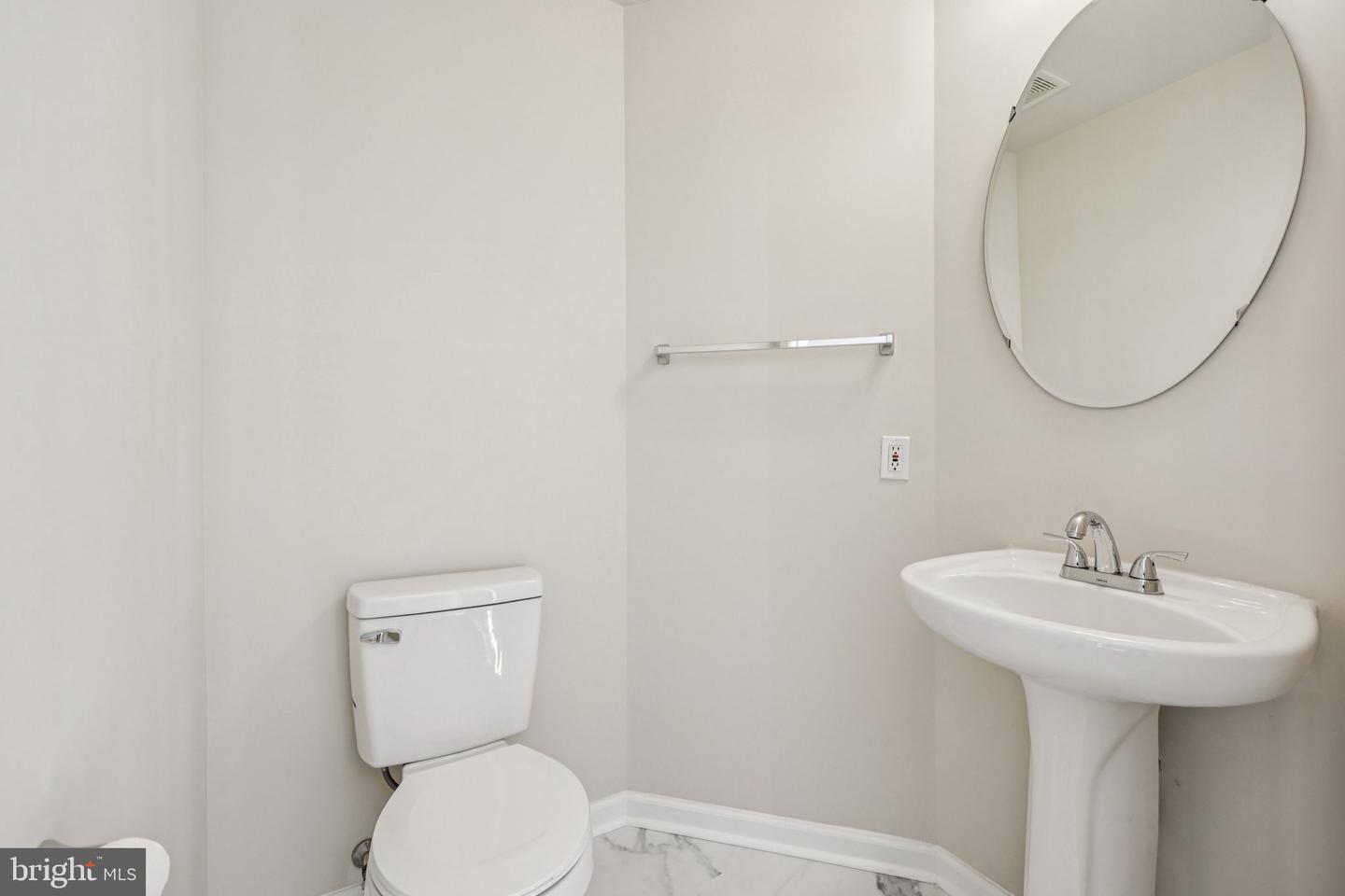 2880 MYRTLEWOOD DR, DUMFRIES, Virginia 22026, 3 Bedrooms Bedrooms, ,3 BathroomsBathrooms,Residential,For sale,2880 MYRTLEWOOD DR,VAPW2107210 MLS # VAPW2107210 2880 MYRTLEWOOD DR, DUMFRIES, Virginia 22026, 3 Bedrooms Bedrooms, ,3 BathroomsBathrooms,Residential,For sale,2880 MYRTLEWOOD DR,VAPW2107210 MLS # VAPW2107210