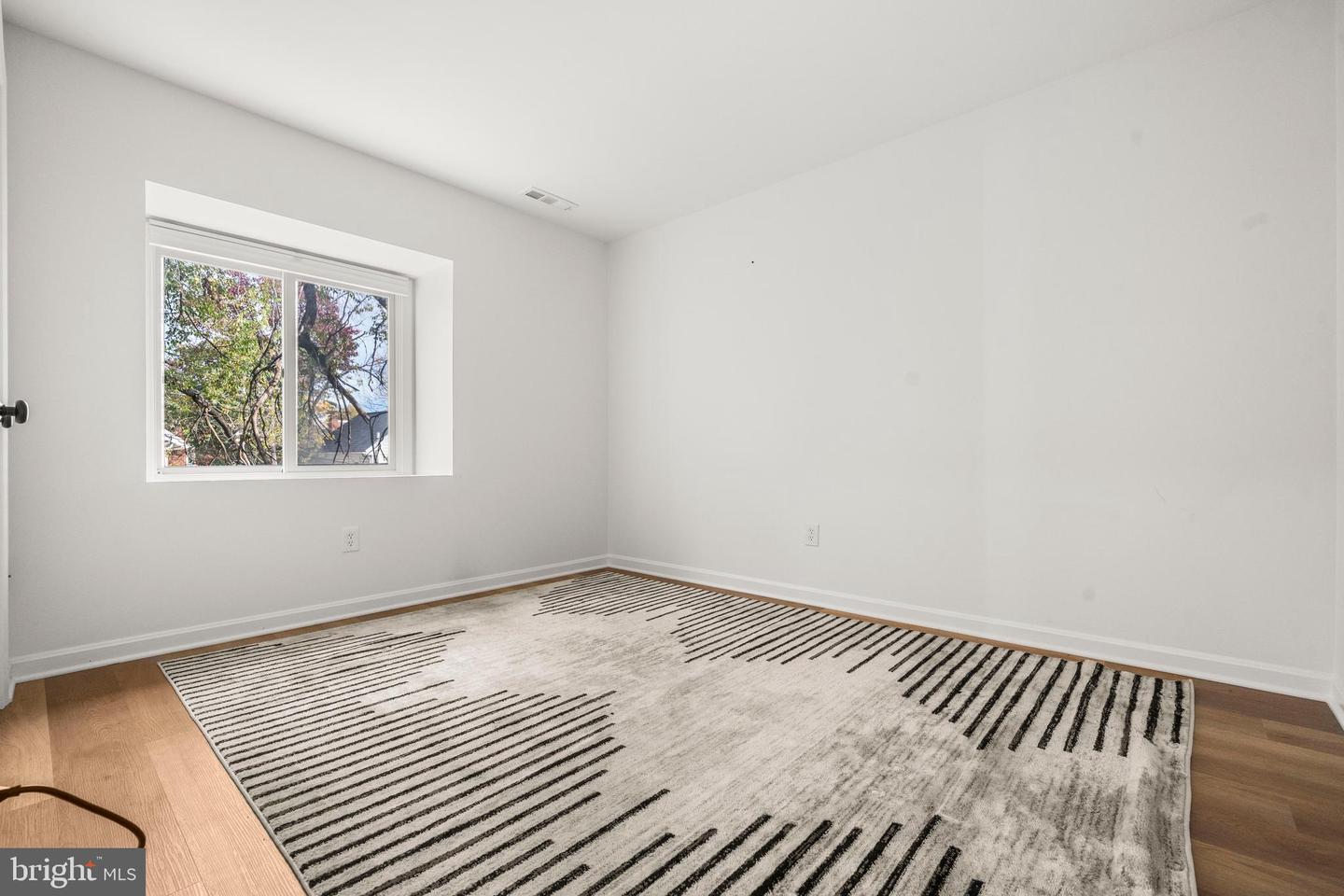 1109 N TAYLOR ST #B, ARLINGTON, Virginia 22201, 3 Bedrooms Bedrooms, 7 Rooms Rooms,2 BathroomsBathrooms,Residential,For sale,1109 N TAYLOR ST #B,VAAR2065688 MLS # VAAR2065688 1109 N TAYLOR ST #B, ARLINGTON, Virginia 22201, 3 Bedrooms Bedrooms, 7 Rooms Rooms,2 BathroomsBathrooms,Residential,For sale,1109 N TAYLOR ST #B,VAAR2065688 MLS # VAAR2065688