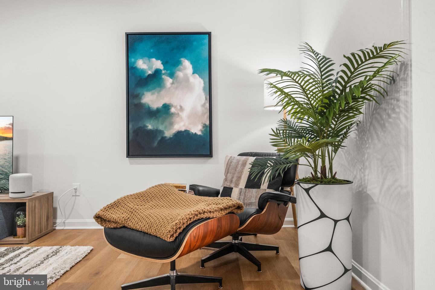 1109 N TAYLOR ST #B, ARLINGTON, Virginia 22201, 3 Bedrooms Bedrooms, 7 Rooms Rooms,2 BathroomsBathrooms,Residential,For sale,1109 N TAYLOR ST #B,VAAR2065688 MLS # VAAR2065688 1109 N TAYLOR ST #B, ARLINGTON, Virginia 22201, 3 Bedrooms Bedrooms, 7 Rooms Rooms,2 BathroomsBathrooms,Residential,For sale,1109 N TAYLOR ST #B,VAAR2065688 MLS # VAAR2065688