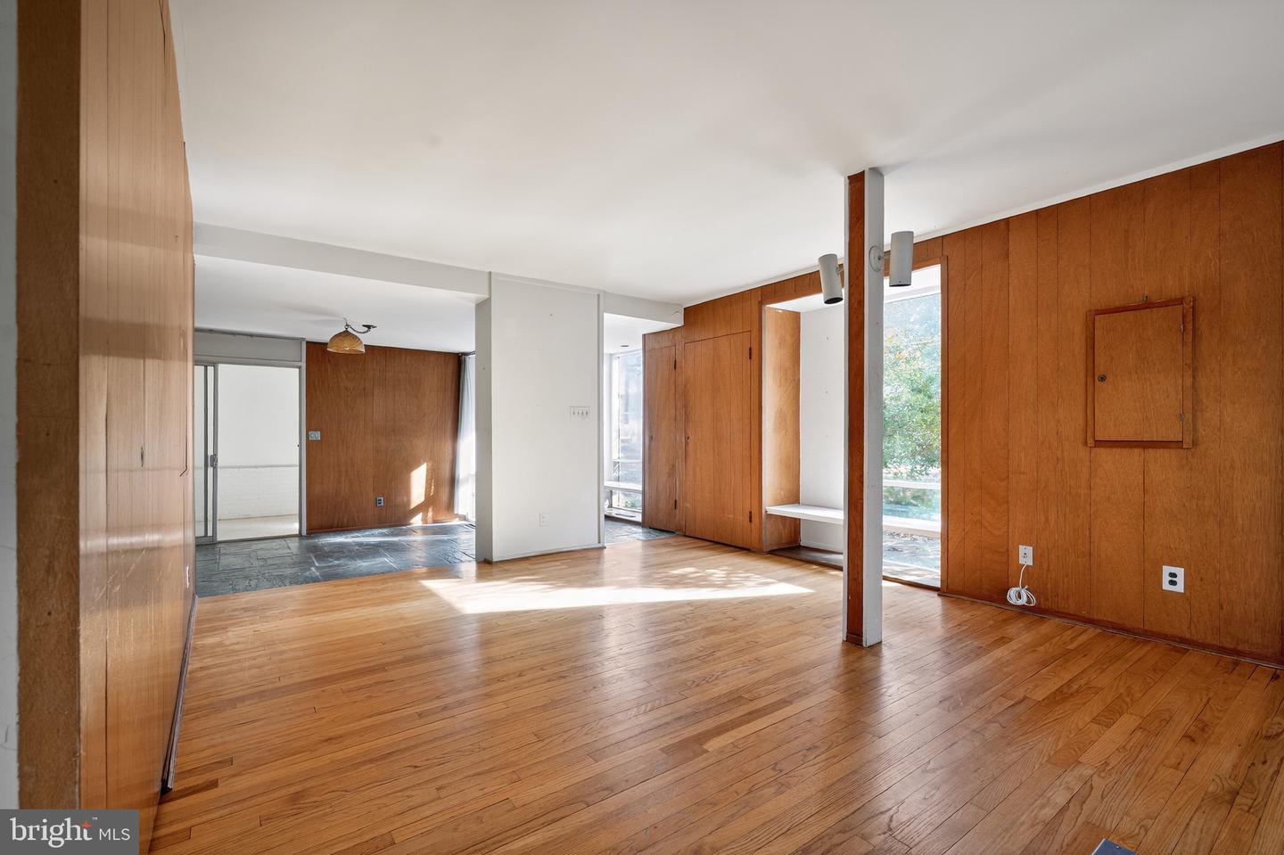 1911 MARTHAS RD, ALEXANDRIA, Virginia 22307, 4 Bedrooms Bedrooms, ,2 BathroomsBathrooms,Residential,For sale,1911 MARTHAS RD,VAFX2277520 MLS # VAFX2277520 1911 MARTHAS RD, ALEXANDRIA, Virginia 22307, 4 Bedrooms Bedrooms, ,2 BathroomsBathrooms,Residential,For sale,1911 MARTHAS RD,VAFX2277520 MLS # VAFX2277520