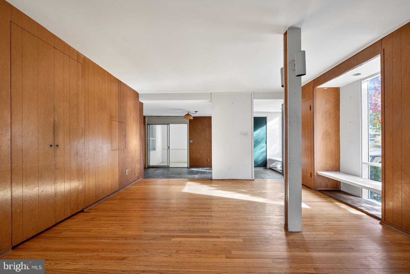 1911 MARTHAS RD, ALEXANDRIA, Virginia 22307, 4 Bedrooms Bedrooms, ,2 BathroomsBathrooms,Residential,For sale,1911 MARTHAS RD,VAFX2277520 MLS # VAFX2277520 1911 MARTHAS RD, ALEXANDRIA, Virginia 22307, 4 Bedrooms Bedrooms, ,2 BathroomsBathrooms,Residential,For sale,1911 MARTHAS RD,VAFX2277520 MLS # VAFX2277520