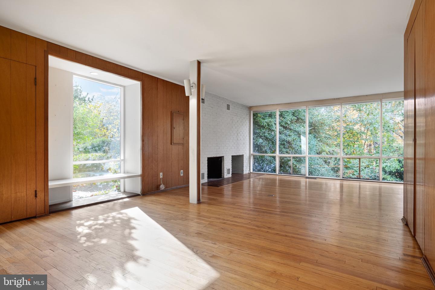 1911 MARTHAS RD, ALEXANDRIA, Virginia 22307, 4 Bedrooms Bedrooms, ,2 BathroomsBathrooms,Residential,For sale,1911 MARTHAS RD,VAFX2277520 MLS # VAFX2277520 1911 MARTHAS RD, ALEXANDRIA, Virginia 22307, 4 Bedrooms Bedrooms, ,2 BathroomsBathrooms,Residential,For sale,1911 MARTHAS RD,VAFX2277520 MLS # VAFX2277520