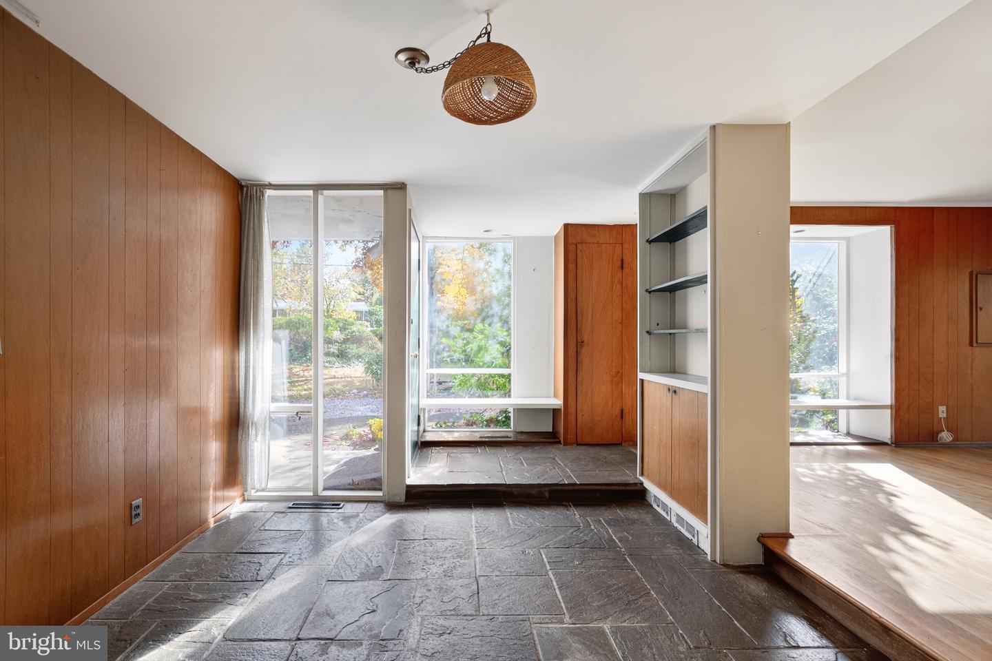 1911 MARTHAS RD, ALEXANDRIA, Virginia 22307, 4 Bedrooms Bedrooms, ,2 BathroomsBathrooms,Residential,For sale,1911 MARTHAS RD,VAFX2277520 MLS # VAFX2277520 1911 MARTHAS RD, ALEXANDRIA, Virginia 22307, 4 Bedrooms Bedrooms, ,2 BathroomsBathrooms,Residential,For sale,1911 MARTHAS RD,VAFX2277520 MLS # VAFX2277520