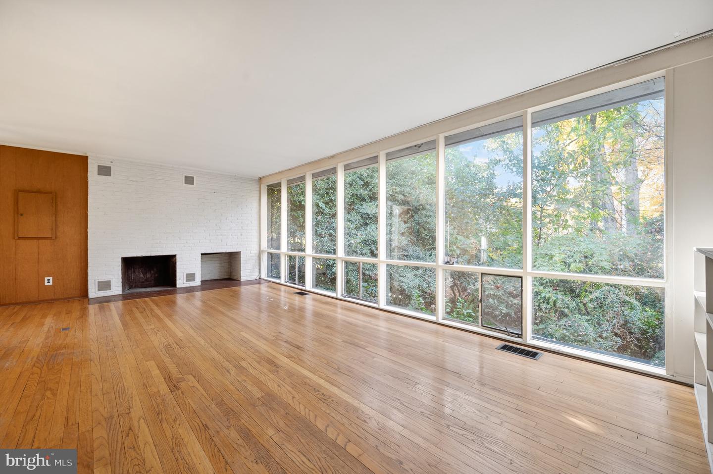 1911 MARTHAS RD, ALEXANDRIA, Virginia 22307, 4 Bedrooms Bedrooms, ,2 BathroomsBathrooms,Residential,For sale,1911 MARTHAS RD,VAFX2277520 MLS # VAFX2277520 1911 MARTHAS RD, ALEXANDRIA, Virginia 22307, 4 Bedrooms Bedrooms, ,2 BathroomsBathrooms,Residential,For sale,1911 MARTHAS RD,VAFX2277520 MLS # VAFX2277520