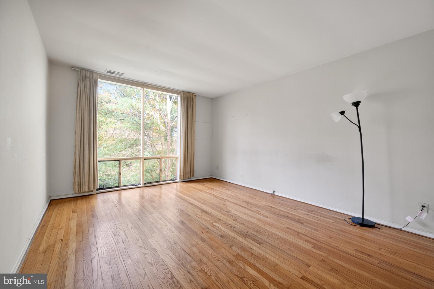 1911 MARTHAS RD, ALEXANDRIA, Virginia 22307, 4 Bedrooms Bedrooms, ,2 BathroomsBathrooms,Residential,For sale,1911 MARTHAS RD,VAFX2277520 MLS # VAFX2277520 1911 MARTHAS RD, ALEXANDRIA, Virginia 22307, 4 Bedrooms Bedrooms, ,2 BathroomsBathrooms,Residential,For sale,1911 MARTHAS RD,VAFX2277520 MLS # VAFX2277520