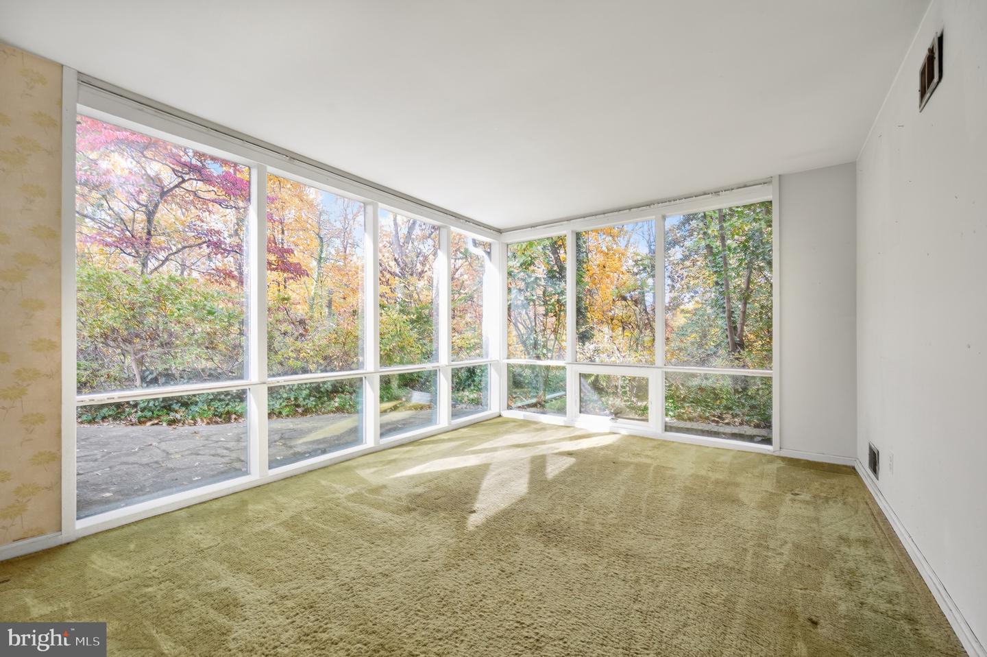 1911 MARTHAS RD, ALEXANDRIA, Virginia 22307, 4 Bedrooms Bedrooms, ,2 BathroomsBathrooms,Residential,For sale,1911 MARTHAS RD,VAFX2277520 MLS # VAFX2277520 1911 MARTHAS RD, ALEXANDRIA, Virginia 22307, 4 Bedrooms Bedrooms, ,2 BathroomsBathrooms,Residential,For sale,1911 MARTHAS RD,VAFX2277520 MLS # VAFX2277520