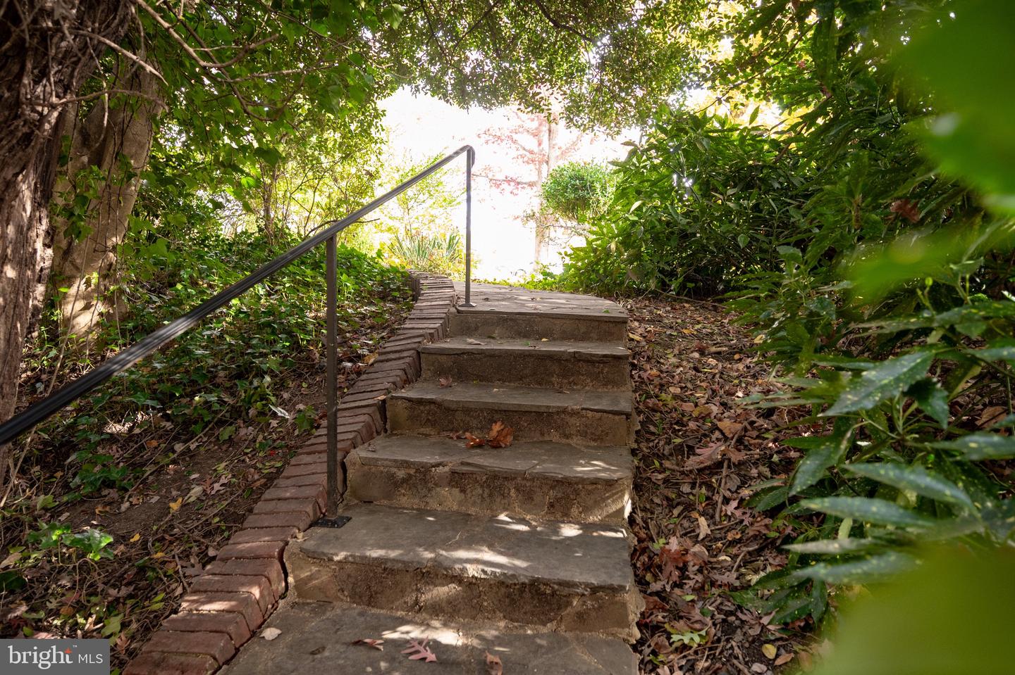 1911 MARTHAS RD, ALEXANDRIA, Virginia 22307, 4 Bedrooms Bedrooms, ,2 BathroomsBathrooms,Residential,For sale,1911 MARTHAS RD,VAFX2277520 MLS # VAFX2277520 1911 MARTHAS RD, ALEXANDRIA, Virginia 22307, 4 Bedrooms Bedrooms, ,2 BathroomsBathrooms,Residential,For sale,1911 MARTHAS RD,VAFX2277520 MLS # VAFX2277520