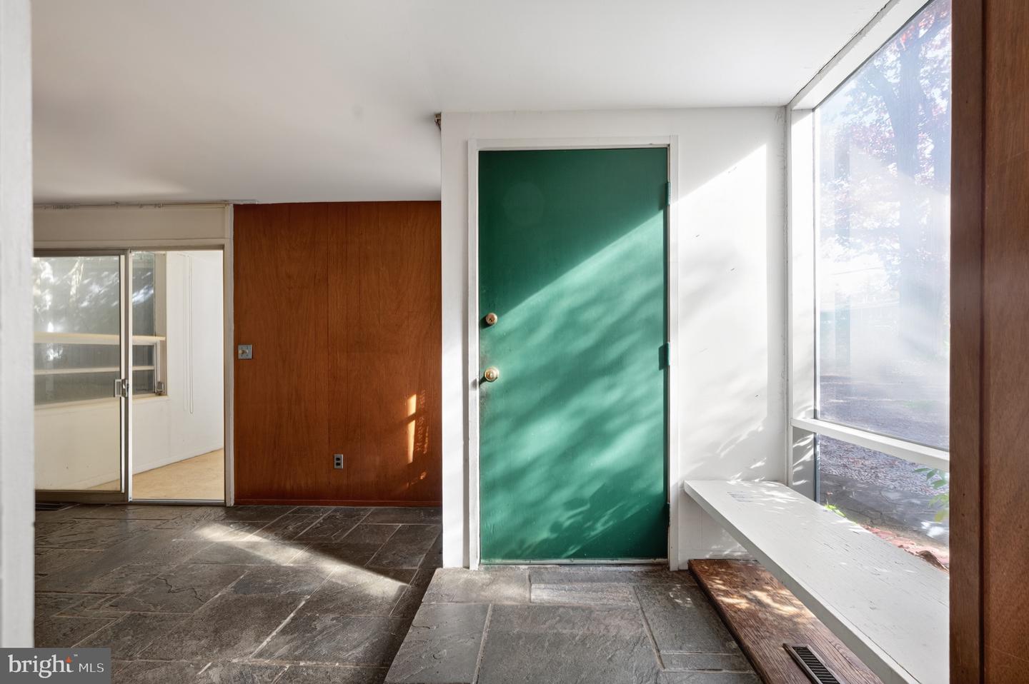 1911 MARTHAS RD, ALEXANDRIA, Virginia 22307, 4 Bedrooms Bedrooms, ,2 BathroomsBathrooms,Residential,For sale,1911 MARTHAS RD,VAFX2277520 MLS # VAFX2277520 1911 MARTHAS RD, ALEXANDRIA, Virginia 22307, 4 Bedrooms Bedrooms, ,2 BathroomsBathrooms,Residential,For sale,1911 MARTHAS RD,VAFX2277520 MLS # VAFX2277520