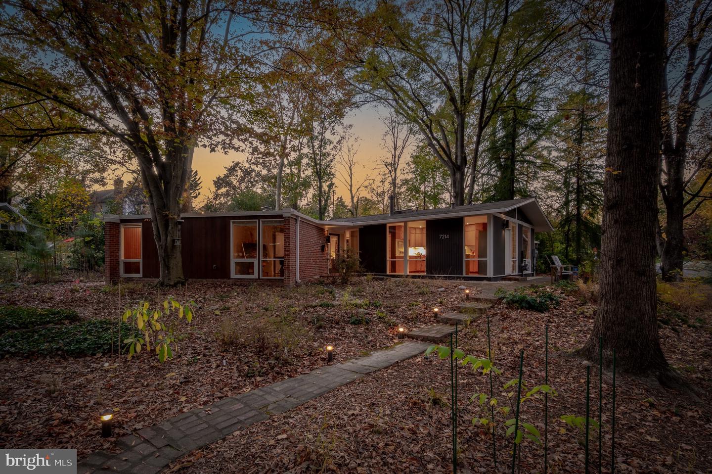 7214 REBECCA DR, ALEXANDRIA, Virginia 22307, 4 Bedrooms Bedrooms, ,1 BathroomBathrooms,Residential,For sale,7214 REBECCA DR,VAFX2277522 MLS # VAFX2277522 7214 REBECCA DR, ALEXANDRIA, Virginia 22307, 4 Bedrooms Bedrooms, ,1 BathroomBathrooms,Residential,For sale,7214 REBECCA DR,VAFX2277522 MLS # VAFX2277522