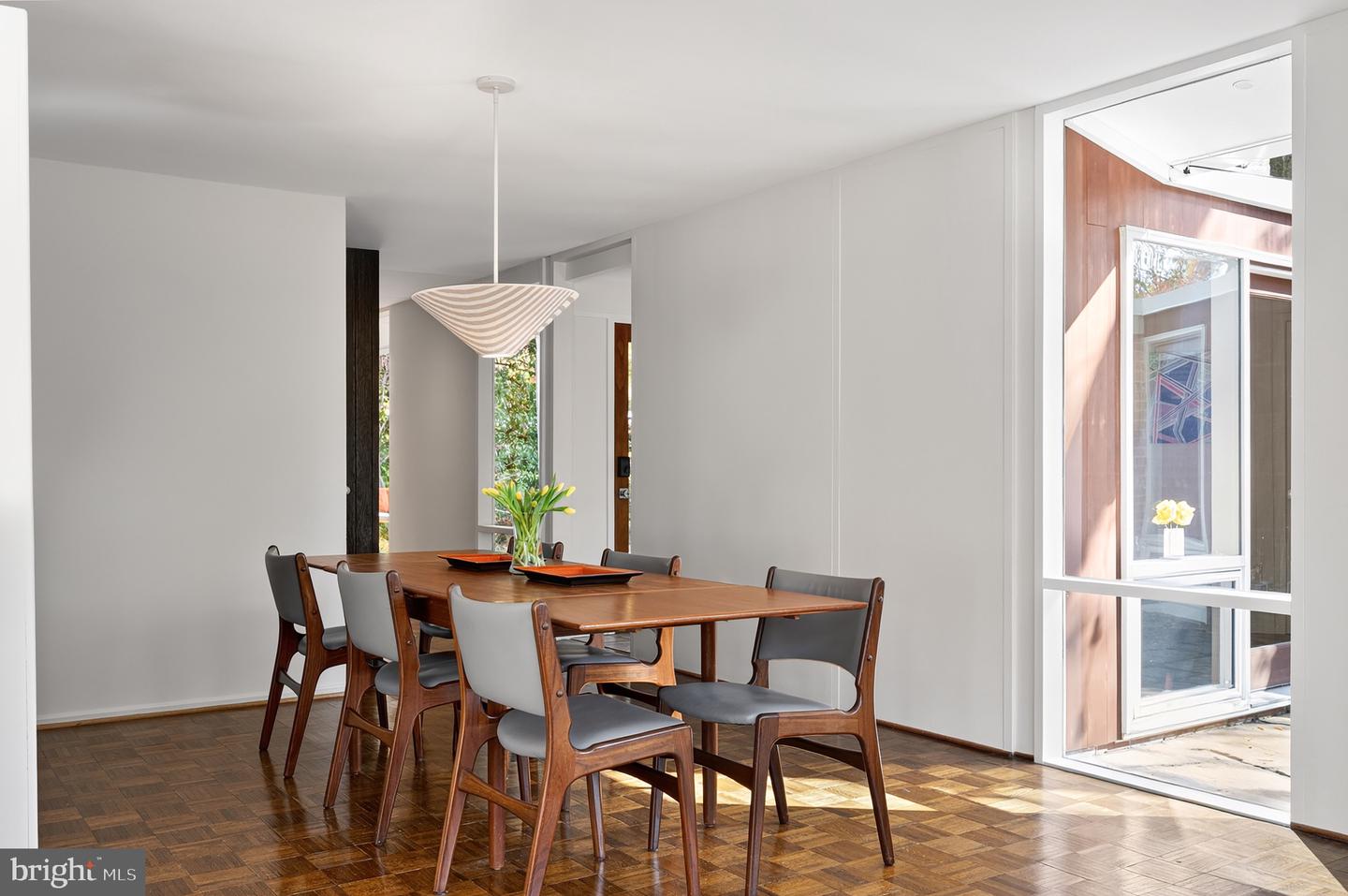 7214 REBECCA DR, ALEXANDRIA, Virginia 22307, 4 Bedrooms Bedrooms, ,1 BathroomBathrooms,Residential,For sale,7214 REBECCA DR,VAFX2277522 MLS # VAFX2277522 7214 REBECCA DR, ALEXANDRIA, Virginia 22307, 4 Bedrooms Bedrooms, ,1 BathroomBathrooms,Residential,For sale,7214 REBECCA DR,VAFX2277522 MLS # VAFX2277522