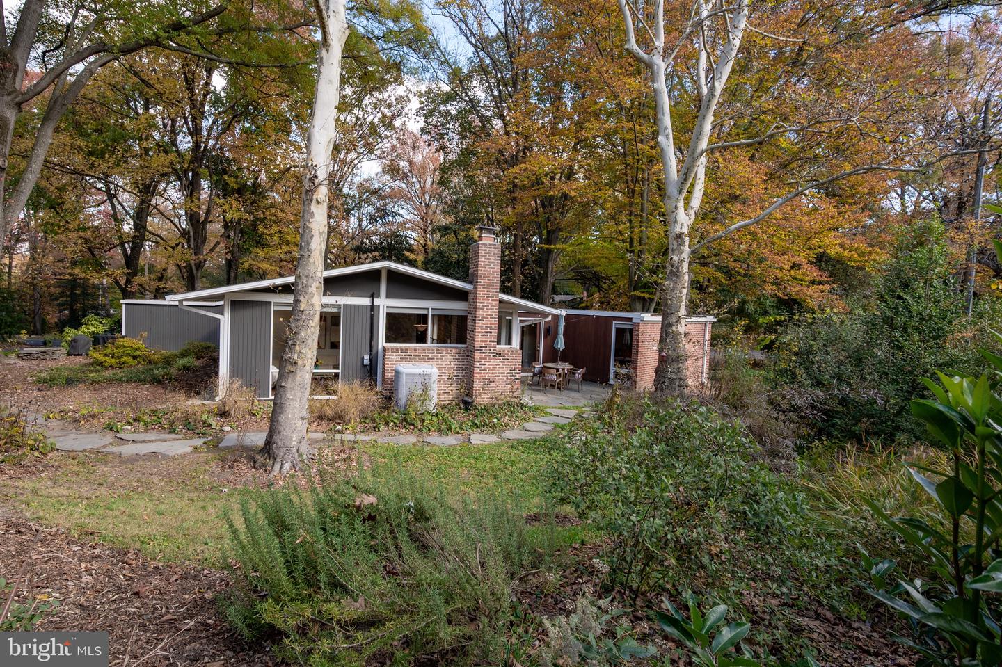 7214 REBECCA DR, ALEXANDRIA, Virginia 22307, 4 Bedrooms Bedrooms, ,1 BathroomBathrooms,Residential,For sale,7214 REBECCA DR,VAFX2277522 MLS # VAFX2277522 7214 REBECCA DR, ALEXANDRIA, Virginia 22307, 4 Bedrooms Bedrooms, ,1 BathroomBathrooms,Residential,For sale,7214 REBECCA DR,VAFX2277522 MLS # VAFX2277522