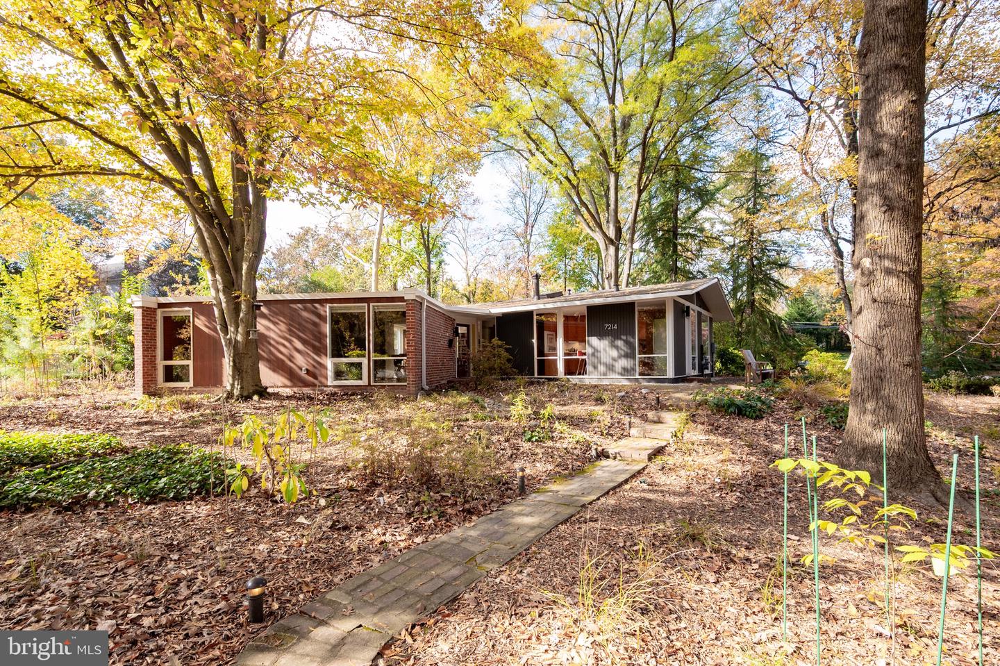 7214 REBECCA DR, ALEXANDRIA, Virginia 22307, 4 Bedrooms Bedrooms, ,1 BathroomBathrooms,Residential,For sale,7214 REBECCA DR,VAFX2277522 MLS # VAFX2277522 7214 REBECCA DR, ALEXANDRIA, Virginia 22307, 4 Bedrooms Bedrooms, ,1 BathroomBathrooms,Residential,For sale,7214 REBECCA DR,VAFX2277522 MLS # VAFX2277522