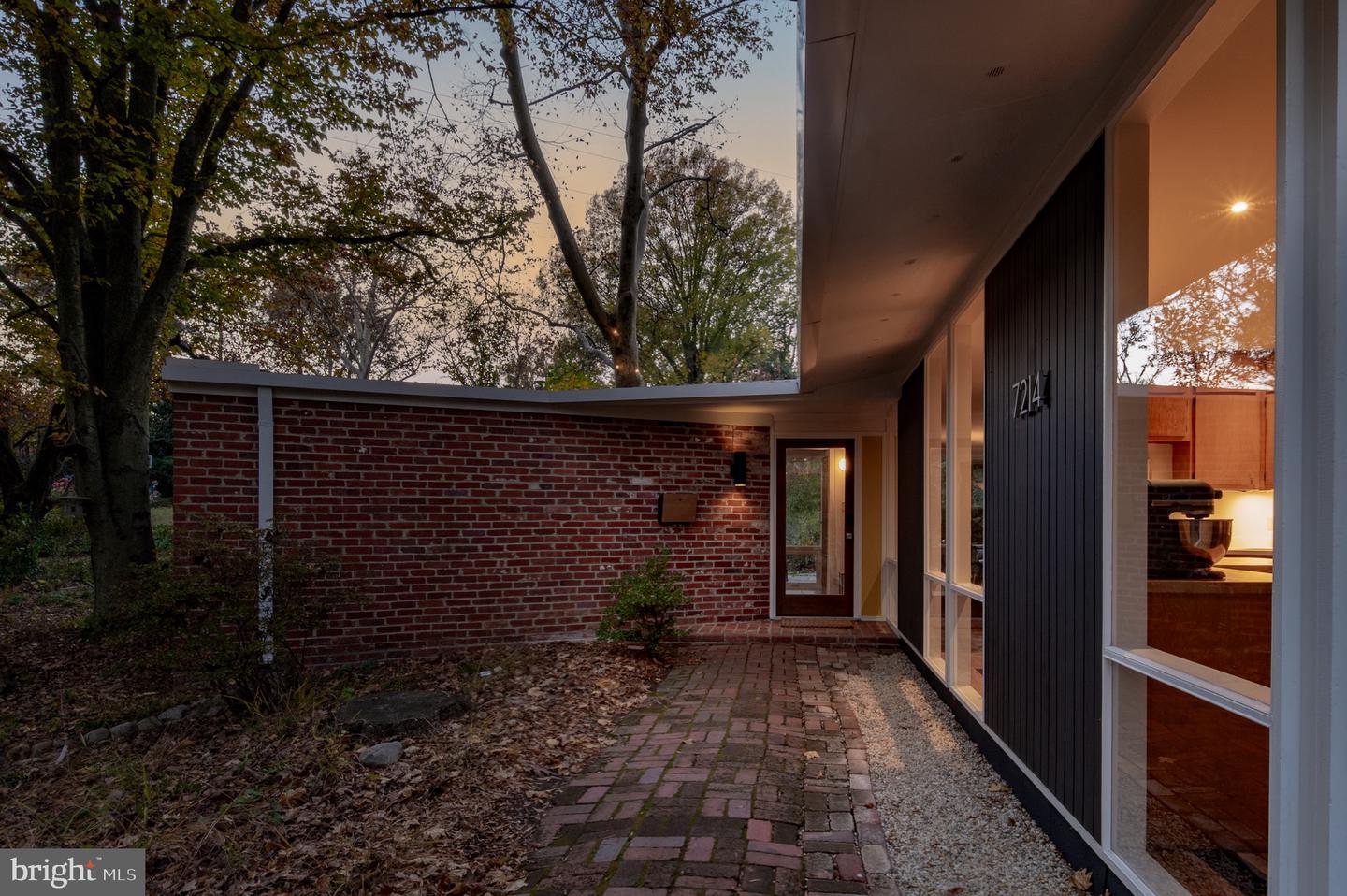 7214 REBECCA DR, ALEXANDRIA, Virginia 22307, 4 Bedrooms Bedrooms, ,1 BathroomBathrooms,Residential,For sale,7214 REBECCA DR,VAFX2277522 MLS # VAFX2277522 7214 REBECCA DR, ALEXANDRIA, Virginia 22307, 4 Bedrooms Bedrooms, ,1 BathroomBathrooms,Residential,For sale,7214 REBECCA DR,VAFX2277522 MLS # VAFX2277522