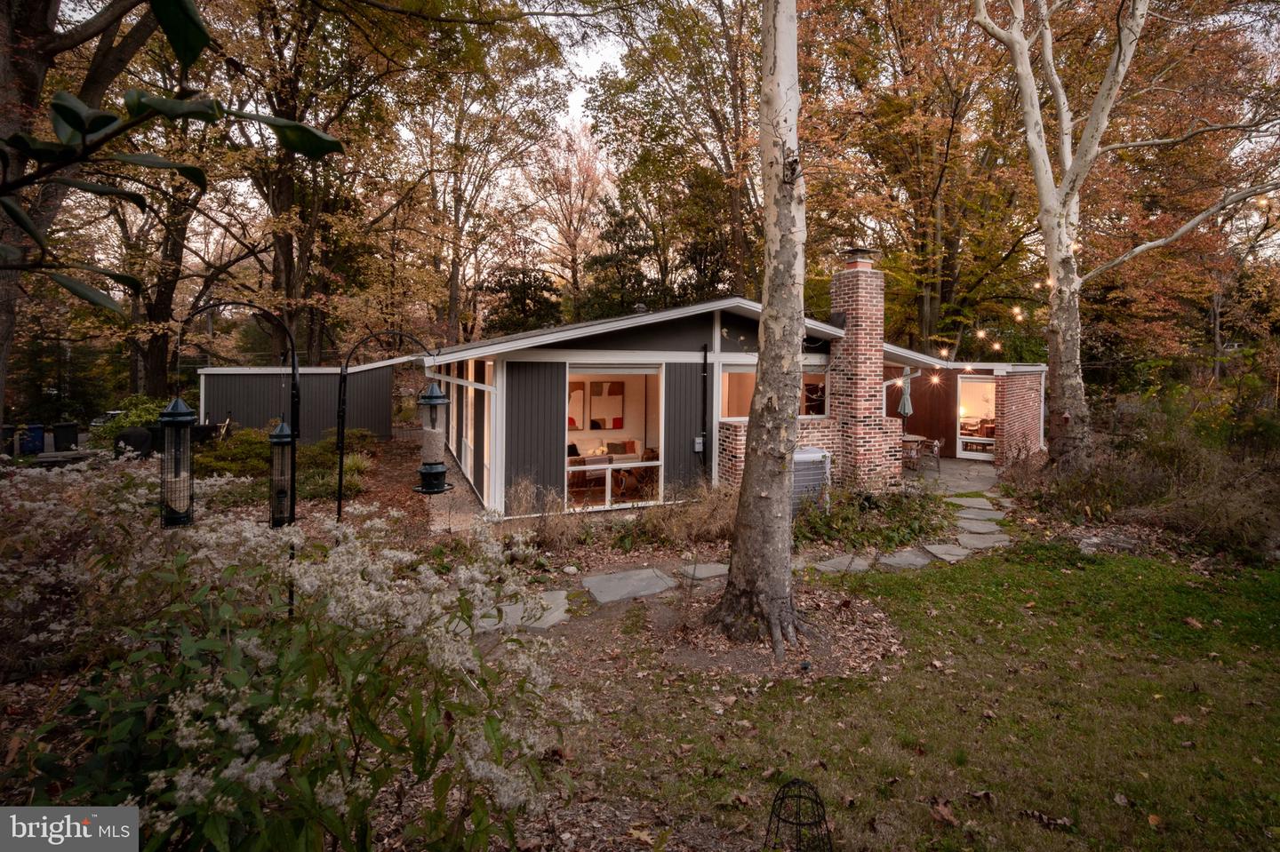 7214 REBECCA DR, ALEXANDRIA, Virginia 22307, 4 Bedrooms Bedrooms, ,1 BathroomBathrooms,Residential,For sale,7214 REBECCA DR,VAFX2277522 MLS # VAFX2277522 7214 REBECCA DR, ALEXANDRIA, Virginia 22307, 4 Bedrooms Bedrooms, ,1 BathroomBathrooms,Residential,For sale,7214 REBECCA DR,VAFX2277522 MLS # VAFX2277522