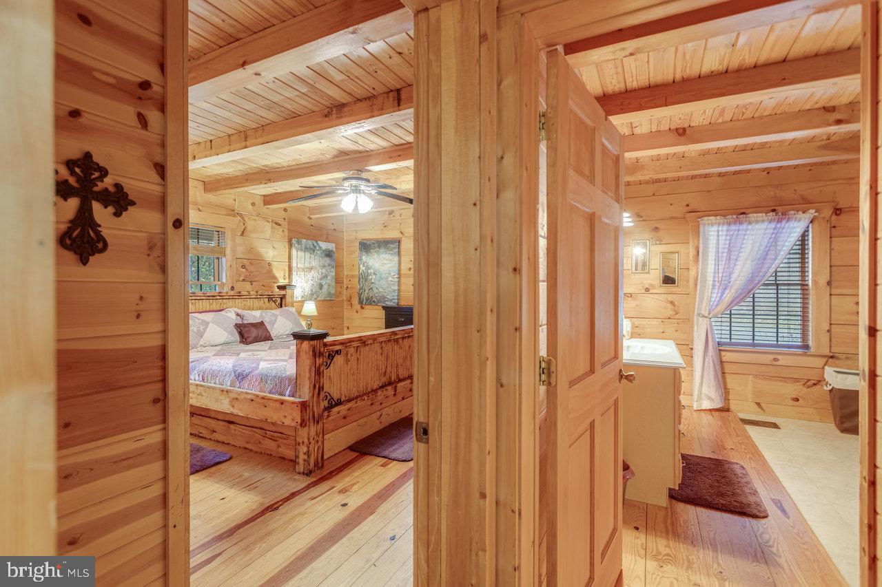 900 CROOKED RUN RD, SHENANDOAH, Virginia 22849, 2 Bedrooms Bedrooms, ,2 BathroomsBathrooms,Residential,For sale,900 CROOKED RUN RD,VAPA2005570 MLS # VAPA2005570 900 CROOKED RUN RD, SHENANDOAH, Virginia 22849, 2 Bedrooms Bedrooms, ,2 BathroomsBathrooms,Residential,For sale,900 CROOKED RUN RD,VAPA2005570 MLS # VAPA2005570