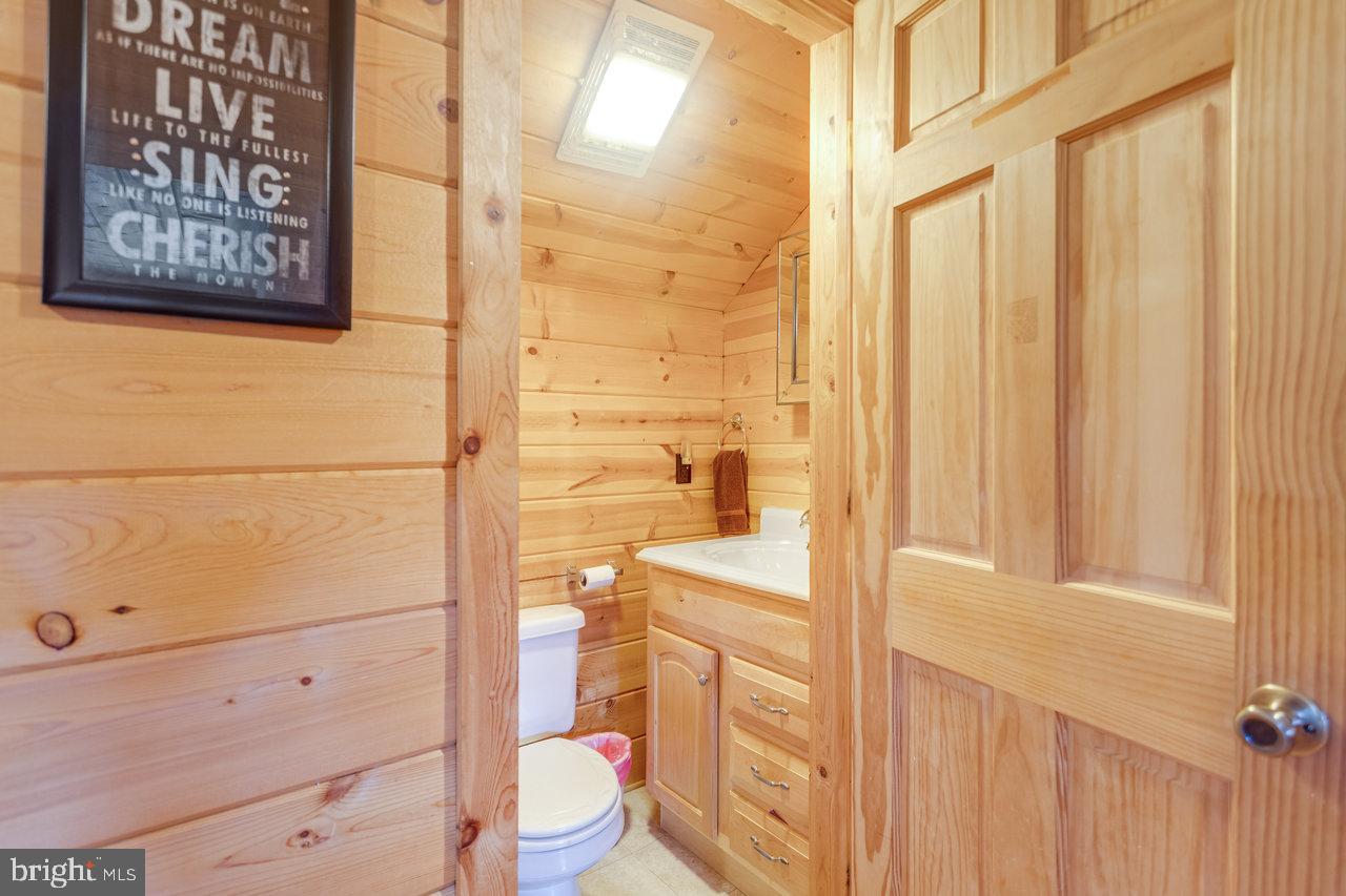 900 CROOKED RUN RD, SHENANDOAH, Virginia 22849, 2 Bedrooms Bedrooms, ,2 BathroomsBathrooms,Residential,For sale,900 CROOKED RUN RD,VAPA2005570 MLS # VAPA2005570 900 CROOKED RUN RD, SHENANDOAH, Virginia 22849, 2 Bedrooms Bedrooms, ,2 BathroomsBathrooms,Residential,For sale,900 CROOKED RUN RD,VAPA2005570 MLS # VAPA2005570