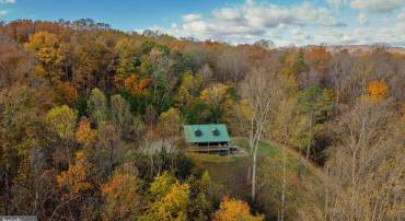 900 CROOKED RUN RD, SHENANDOAH, Virginia 22849, 2 Bedrooms Bedrooms, ,2 BathroomsBathrooms,Residential,For sale,900 CROOKED RUN RD,VAPA2005570 MLS # VAPA2005570