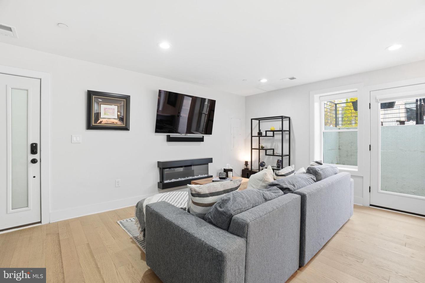 616 QUEBEC PL NW #1, WASHINGTON, District Of Columbia 20010, 2 Bedrooms Bedrooms, ,2 BathroomsBathrooms,Residential,For sale,616 QUEBEC PL NW #1,DCDC2230238 MLS # DCDC2230238 616 QUEBEC PL NW #1, WASHINGTON, District Of Columbia 20010, 2 Bedrooms Bedrooms, ,2 BathroomsBathrooms,Residential,For sale,616 QUEBEC PL NW #1,DCDC2230238 MLS # DCDC2230238