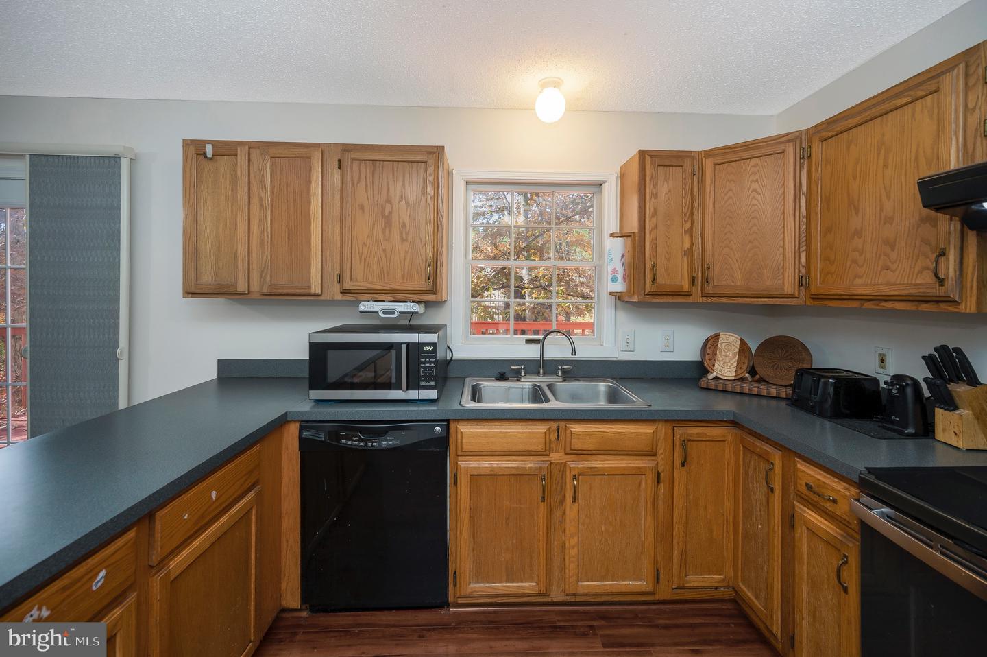 205 FAIRFAX LN, LOCUST GROVE, Virginia 22508, 4 Bedrooms Bedrooms, ,3 BathroomsBathrooms,Residential,For sale,205 FAIRFAX LN,VAOR2012730 MLS # VAOR2012730 205 FAIRFAX LN, LOCUST GROVE, Virginia 22508, 4 Bedrooms Bedrooms, ,3 BathroomsBathrooms,Residential,For sale,205 FAIRFAX LN,VAOR2012730 MLS # VAOR2012730