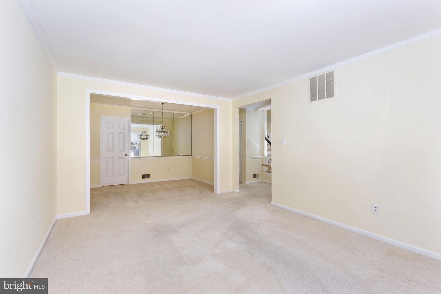 5453 CHESHIRE MEADOWS WAY, FAIRFAX, Virginia 22032, 3 Bedrooms Bedrooms, 13 Rooms Rooms,3 BathroomsBathrooms,Residential,For sale,5453 CHESHIRE MEADOWS WAY,VAFX2277990 MLS # VAFX2277990 5453 CHESHIRE MEADOWS WAY, FAIRFAX, Virginia 22032, 3 Bedrooms Bedrooms, 13 Rooms Rooms,3 BathroomsBathrooms,Residential,For sale,5453 CHESHIRE MEADOWS WAY,VAFX2277990 MLS # VAFX2277990