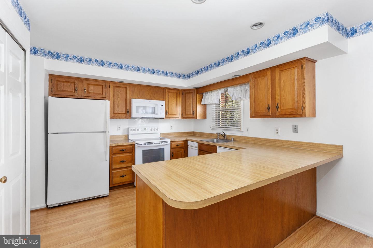 5453 CHESHIRE MEADOWS WAY, FAIRFAX, Virginia 22032, 3 Bedrooms Bedrooms, 13 Rooms Rooms,3 BathroomsBathrooms,Residential,For sale,5453 CHESHIRE MEADOWS WAY,VAFX2277990 MLS # VAFX2277990 5453 CHESHIRE MEADOWS WAY, FAIRFAX, Virginia 22032, 3 Bedrooms Bedrooms, 13 Rooms Rooms,3 BathroomsBathrooms,Residential,For sale,5453 CHESHIRE MEADOWS WAY,VAFX2277990 MLS # VAFX2277990