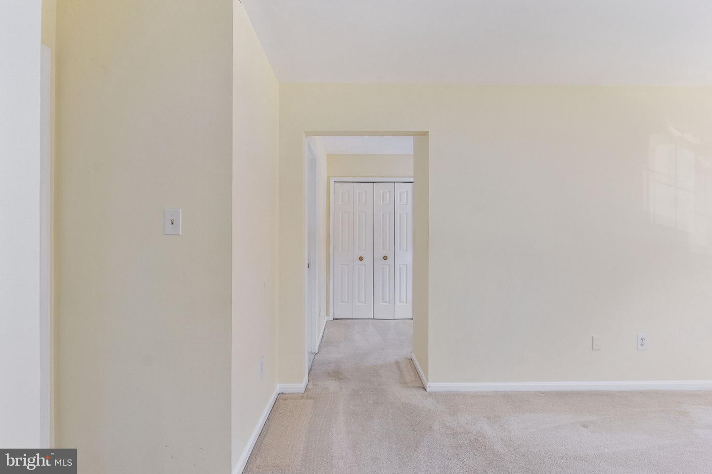 5453 CHESHIRE MEADOWS WAY, FAIRFAX, Virginia 22032, 3 Bedrooms Bedrooms, 13 Rooms Rooms,3 BathroomsBathrooms,Residential,For sale,5453 CHESHIRE MEADOWS WAY,VAFX2277990 MLS # VAFX2277990 5453 CHESHIRE MEADOWS WAY, FAIRFAX, Virginia 22032, 3 Bedrooms Bedrooms, 13 Rooms Rooms,3 BathroomsBathrooms,Residential,For sale,5453 CHESHIRE MEADOWS WAY,VAFX2277990 MLS # VAFX2277990