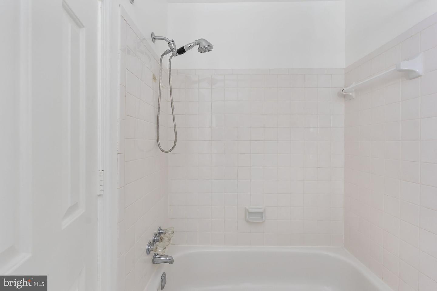 5453 CHESHIRE MEADOWS WAY, FAIRFAX, Virginia 22032, 3 Bedrooms Bedrooms, 13 Rooms Rooms,3 BathroomsBathrooms,Residential,For sale,5453 CHESHIRE MEADOWS WAY,VAFX2277990 MLS # VAFX2277990 5453 CHESHIRE MEADOWS WAY, FAIRFAX, Virginia 22032, 3 Bedrooms Bedrooms, 13 Rooms Rooms,3 BathroomsBathrooms,Residential,For sale,5453 CHESHIRE MEADOWS WAY,VAFX2277990 MLS # VAFX2277990