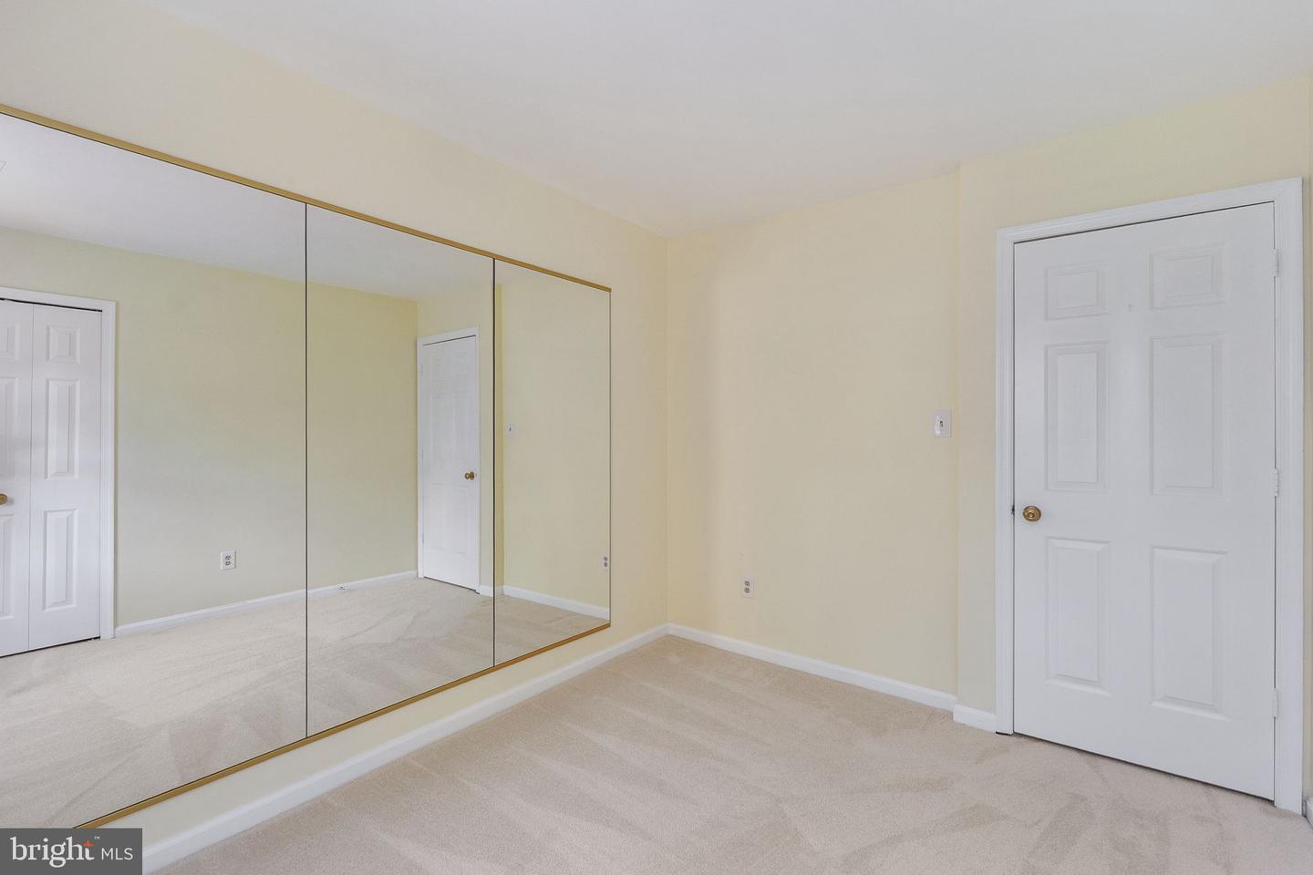 5453 CHESHIRE MEADOWS WAY, FAIRFAX, Virginia 22032, 3 Bedrooms Bedrooms, 13 Rooms Rooms,3 BathroomsBathrooms,Residential,For sale,5453 CHESHIRE MEADOWS WAY,VAFX2277990 MLS # VAFX2277990 5453 CHESHIRE MEADOWS WAY, FAIRFAX, Virginia 22032, 3 Bedrooms Bedrooms, 13 Rooms Rooms,3 BathroomsBathrooms,Residential,For sale,5453 CHESHIRE MEADOWS WAY,VAFX2277990 MLS # VAFX2277990