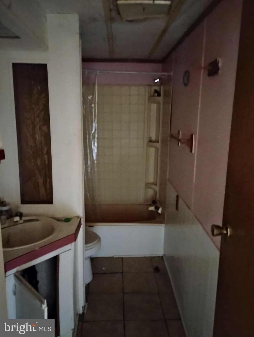 549 BUFFALO MOUNTAIN RD, WILLIS, Virginia 24380, 3 Bedrooms Bedrooms, ,2 BathroomsBathrooms,Residential,For sale,549 BUFFALO MOUNTAIN RD,VAFD2000014 MLS # VAFD2000014