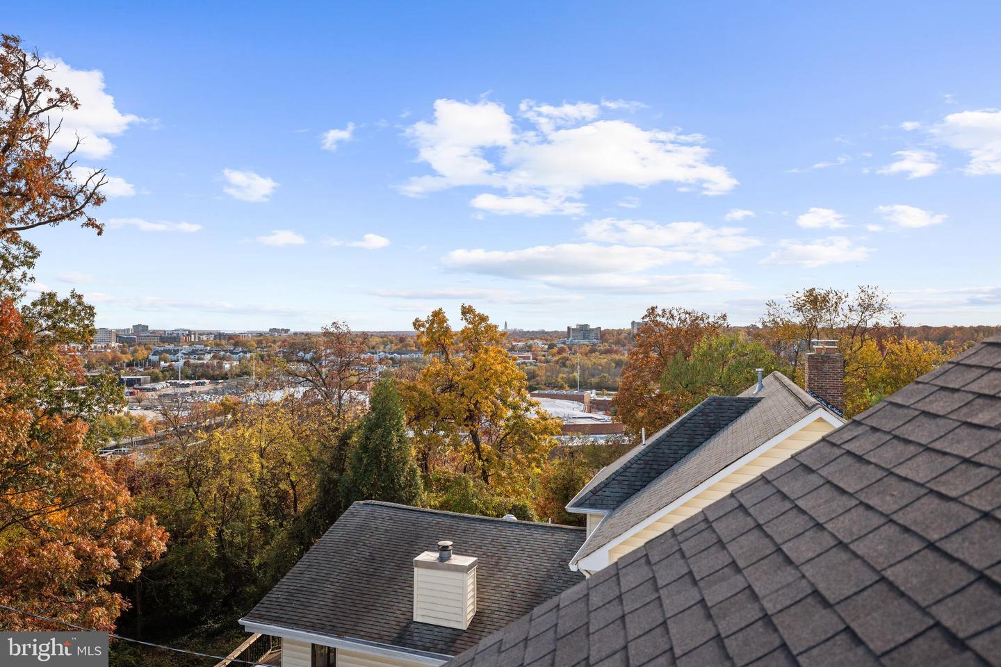 600 29TH RD S, ARLINGTON, Virginia 22202, 5 Bedrooms Bedrooms, ,5 BathroomsBathrooms,Residential,For sale,600 29TH RD S,VAAR2065744 MLS # VAAR2065744