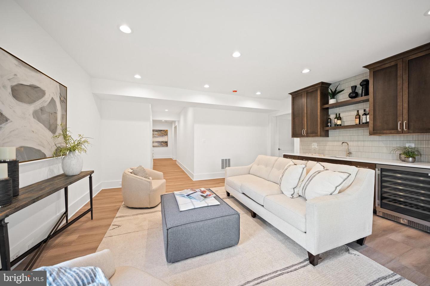 600 29TH RD S, ARLINGTON, Virginia 22202, 5 Bedrooms Bedrooms, ,5 BathroomsBathrooms,Residential,For sale,600 29TH RD S,VAAR2065744 MLS # VAAR2065744