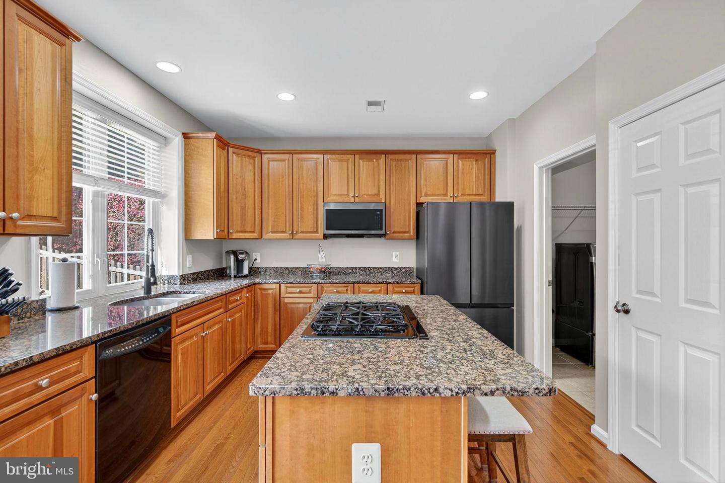 7631 MOVERN LN, WARRENTON, Virginia 20187, 4 Bedrooms Bedrooms, 17 Rooms Rooms,3 BathroomsBathrooms,Residential,For sale,7631 MOVERN LN,VAFQ2019592 MLS # VAFQ2019592 7631 MOVERN LN, WARRENTON, Virginia 20187, 4 Bedrooms Bedrooms, 17 Rooms Rooms,3 BathroomsBathrooms,Residential,For sale,7631 MOVERN LN,VAFQ2019592 MLS # VAFQ2019592