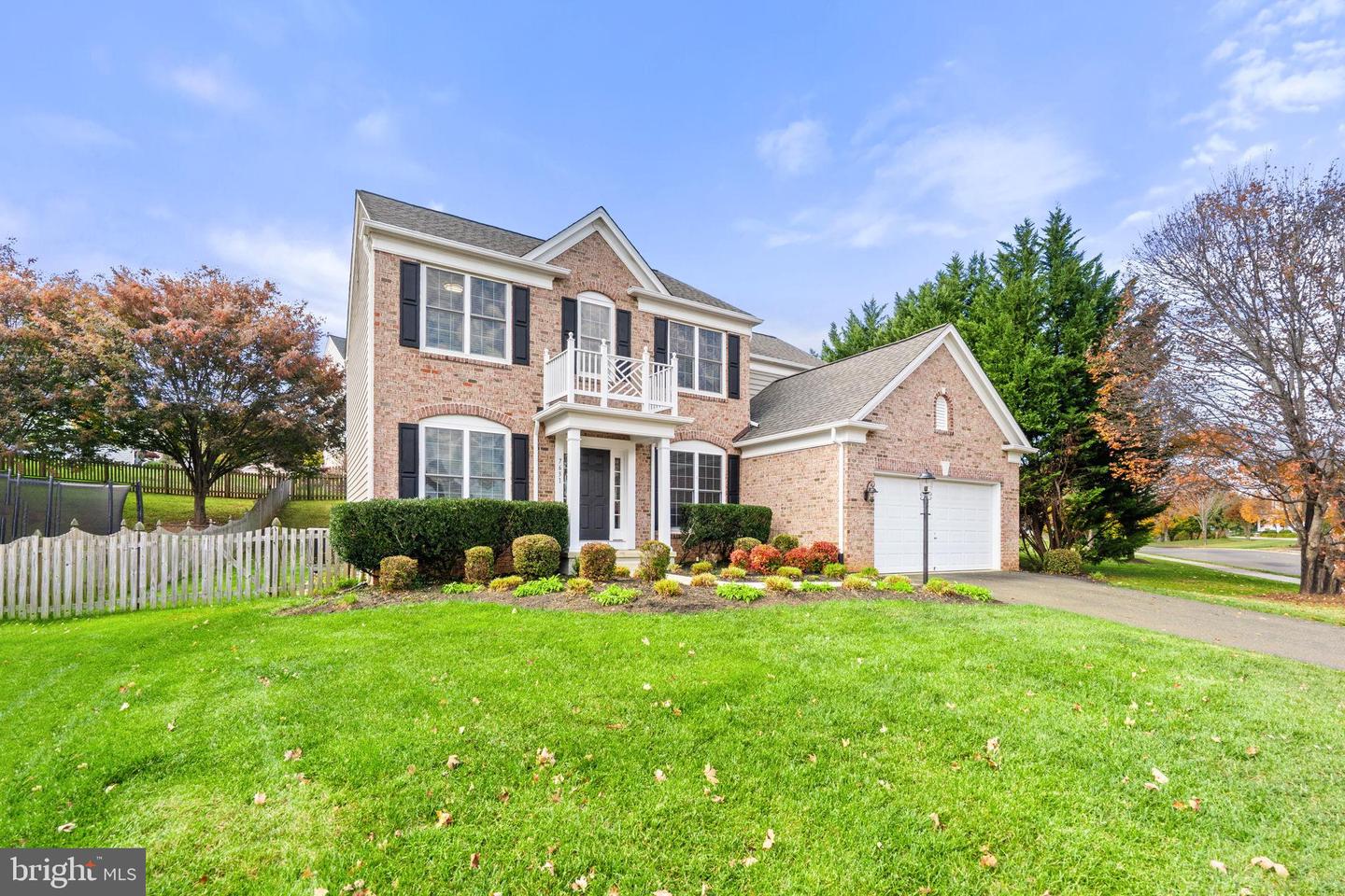 7631 MOVERN LN, WARRENTON, Virginia 20187, 4 Bedrooms Bedrooms, 17 Rooms Rooms,3 BathroomsBathrooms,Residential,For sale,7631 MOVERN LN,VAFQ2019592 MLS # VAFQ2019592 7631 MOVERN LN, WARRENTON, Virginia 20187, 4 Bedrooms Bedrooms, 17 Rooms Rooms,3 BathroomsBathrooms,Residential,For sale,7631 MOVERN LN,VAFQ2019592 MLS # VAFQ2019592