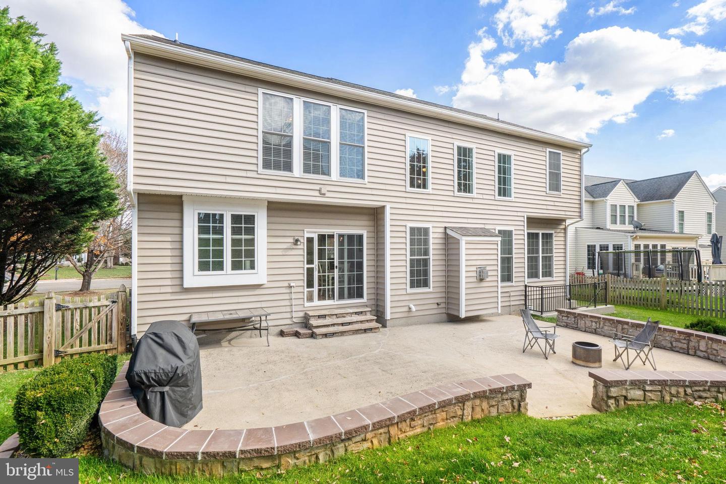 7631 MOVERN LN, WARRENTON, Virginia 20187, 4 Bedrooms Bedrooms, 17 Rooms Rooms,3 BathroomsBathrooms,Residential,For sale,7631 MOVERN LN,VAFQ2019592 MLS # VAFQ2019592 7631 MOVERN LN, WARRENTON, Virginia 20187, 4 Bedrooms Bedrooms, 17 Rooms Rooms,3 BathroomsBathrooms,Residential,For sale,7631 MOVERN LN,VAFQ2019592 MLS # VAFQ2019592