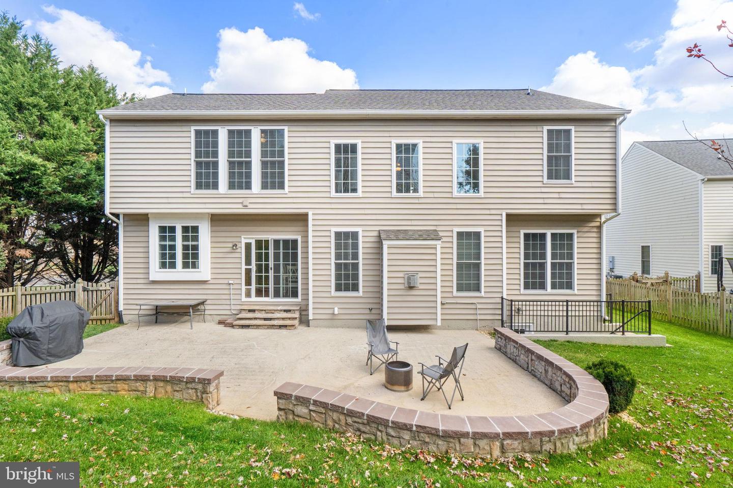 7631 MOVERN LN, WARRENTON, Virginia 20187, 4 Bedrooms Bedrooms, 17 Rooms Rooms,3 BathroomsBathrooms,Residential,For sale,7631 MOVERN LN,VAFQ2019592 MLS # VAFQ2019592 7631 MOVERN LN, WARRENTON, Virginia 20187, 4 Bedrooms Bedrooms, 17 Rooms Rooms,3 BathroomsBathrooms,Residential,For sale,7631 MOVERN LN,VAFQ2019592 MLS # VAFQ2019592