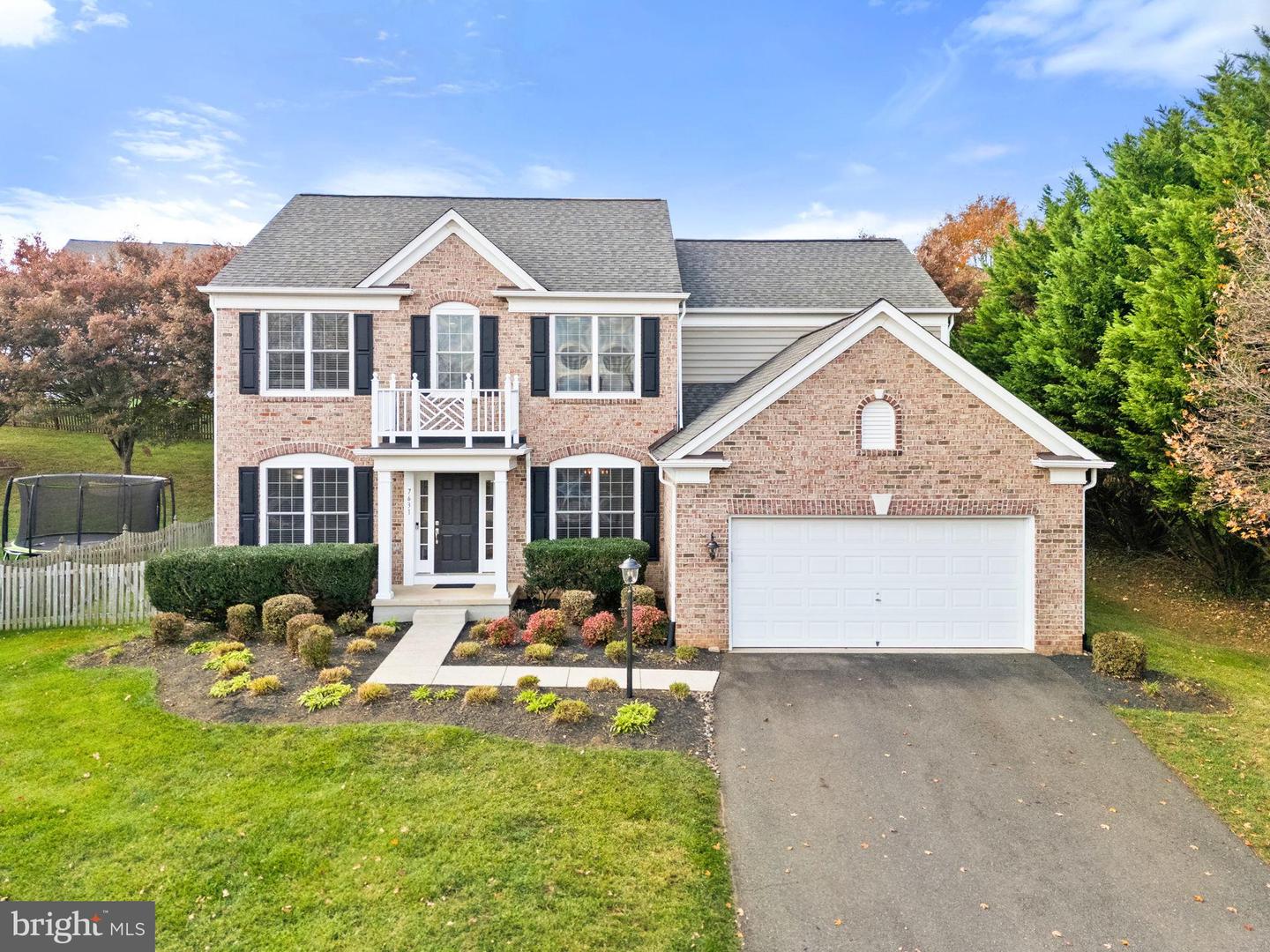 7631 MOVERN LN, WARRENTON, Virginia 20187, 4 Bedrooms Bedrooms, 17 Rooms Rooms,3 BathroomsBathrooms,Residential,For sale,7631 MOVERN LN,VAFQ2019592 MLS # VAFQ2019592 7631 MOVERN LN, WARRENTON, Virginia 20187, 4 Bedrooms Bedrooms, 17 Rooms Rooms,3 BathroomsBathrooms,Residential,For sale,7631 MOVERN LN,VAFQ2019592 MLS # VAFQ2019592