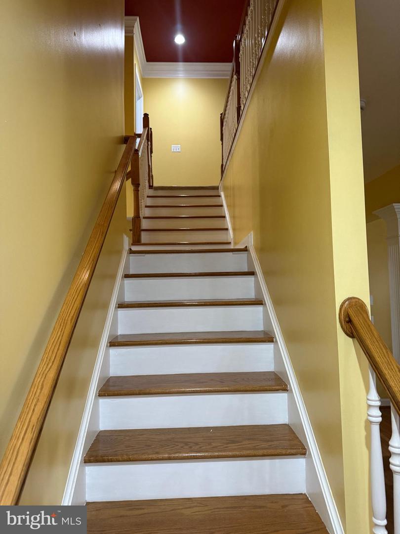 5518 VICTORY LOOP, MANASSAS, Virginia 20112, 4 Bedrooms Bedrooms, 19 Rooms Rooms,4 BathroomsBathrooms,Residential,For sale,5518 VICTORY LOOP,VAPW2107376 MLS # VAPW2107376 5518 VICTORY LOOP, MANASSAS, Virginia 20112, 4 Bedrooms Bedrooms, 19 Rooms Rooms,4 BathroomsBathrooms,Residential,For sale,5518 VICTORY LOOP,VAPW2107376 MLS # VAPW2107376