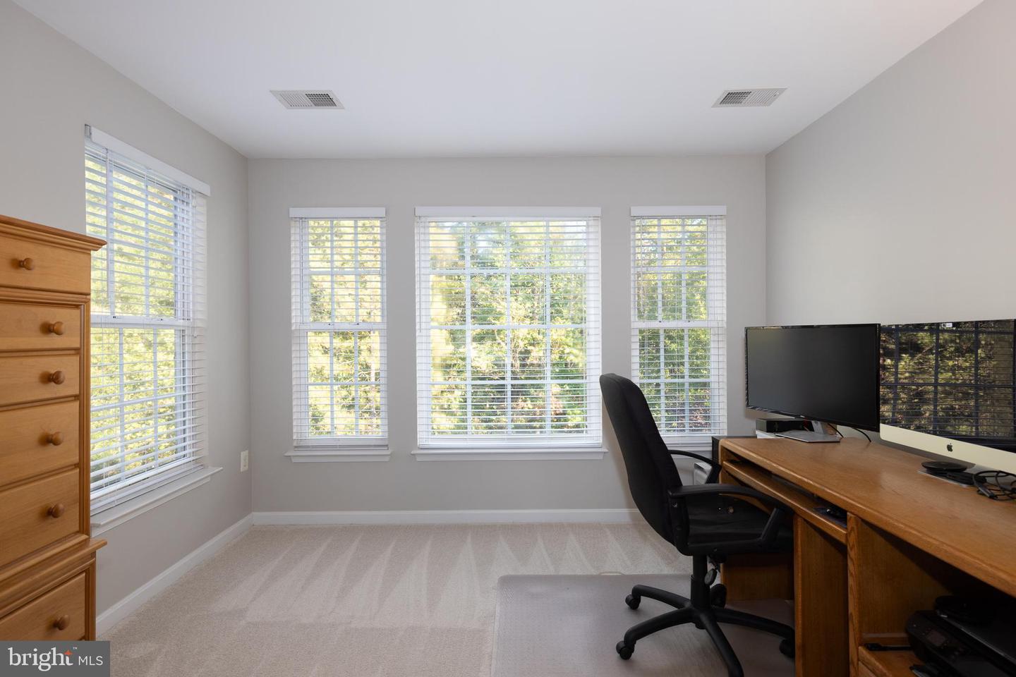 10709 DABSHIRE WAY, MANASSAS, Virginia 20110, 3 Bedrooms Bedrooms, ,2 BathroomsBathrooms,Residential,For sale,10709 DABSHIRE WAY,VAPW2107378 MLS # VAPW2107378 10709 DABSHIRE WAY, MANASSAS, Virginia 20110, 3 Bedrooms Bedrooms, ,2 BathroomsBathrooms,Residential,For sale,10709 DABSHIRE WAY,VAPW2107378 MLS # VAPW2107378