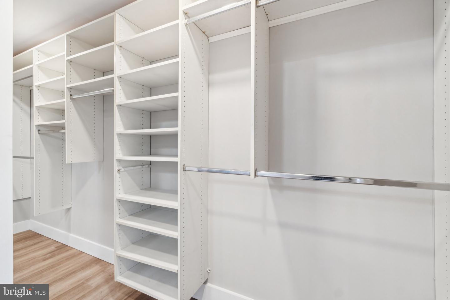 6481 SHARON KAY CT, ALEXANDRIA, Virginia 22310, 3 Bedrooms Bedrooms, ,2 BathroomsBathrooms,Residential,For sale,6481 SHARON KAY CT,VAFX2278082 MLS # VAFX2278082 6481 SHARON KAY CT, ALEXANDRIA, Virginia 22310, 3 Bedrooms Bedrooms, ,2 BathroomsBathrooms,Residential,For sale,6481 SHARON KAY CT,VAFX2278082 MLS # VAFX2278082