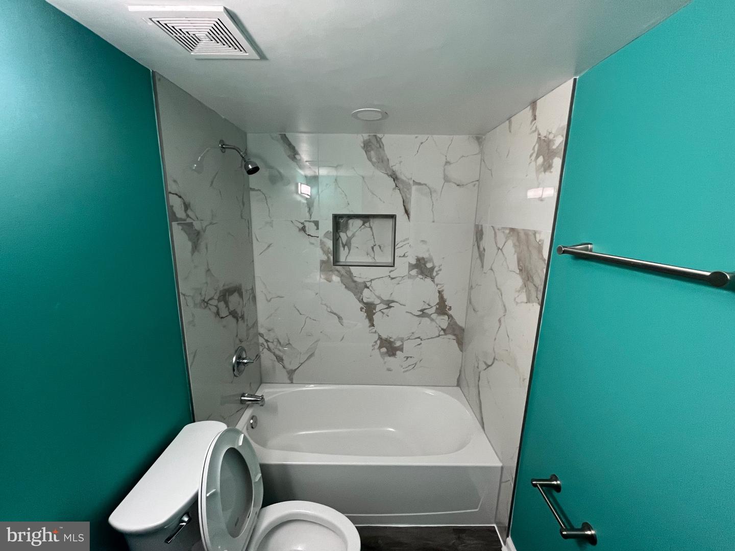 8607 VILLAGE WAY #07/8607F, ALEXANDRIA, Virginia 22309, 3 Bedrooms Bedrooms, ,2 BathroomsBathrooms,Residential,For sale,8607 VILLAGE WAY #07/8607F,VAFX2278096 MLS # VAFX2278096