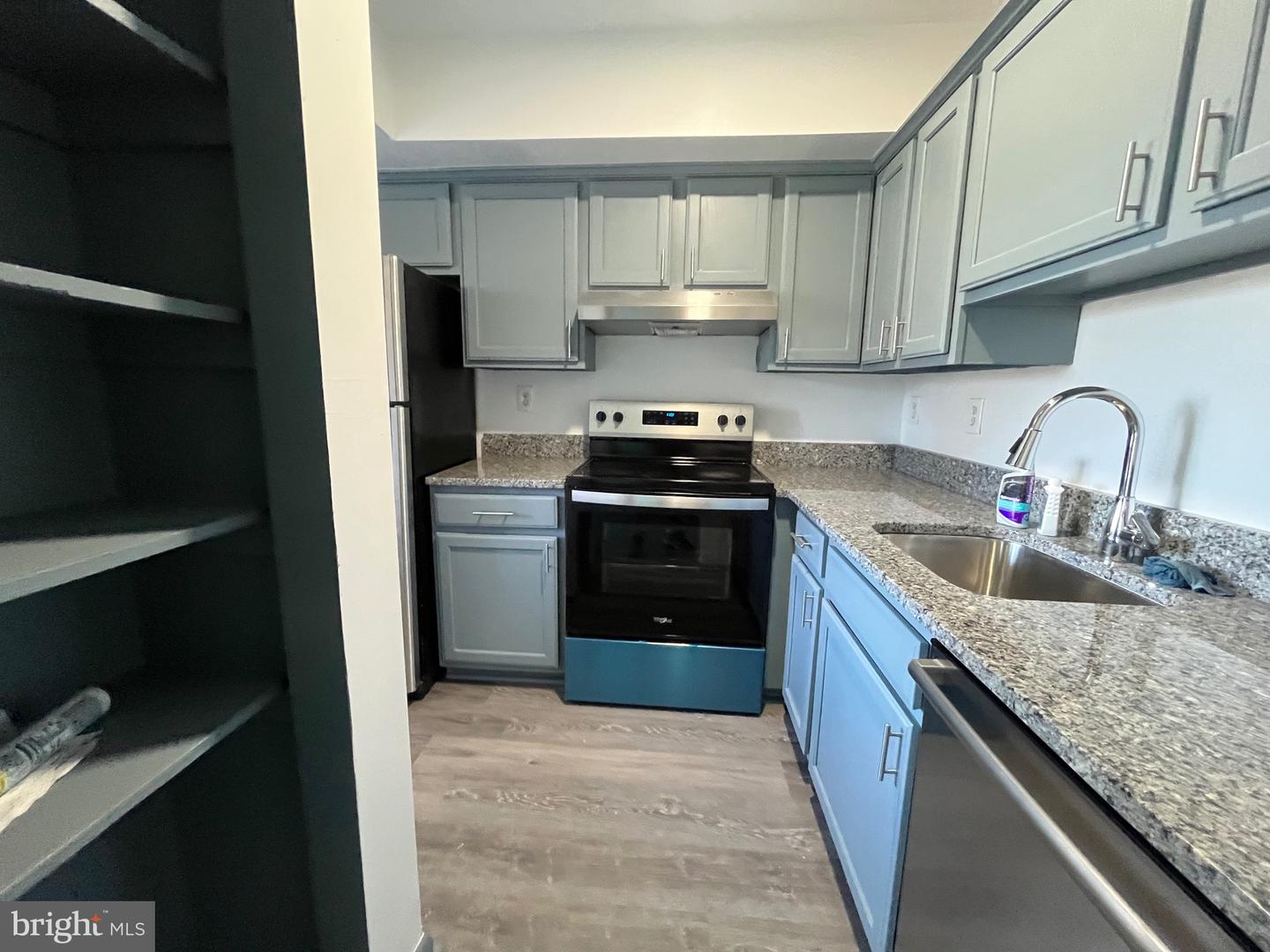 8607 VILLAGE WAY #07/8607F, ALEXANDRIA, Virginia 22309, 3 Bedrooms Bedrooms, ,2 BathroomsBathrooms,Residential,For sale,8607 VILLAGE WAY #07/8607F,VAFX2278096 MLS # VAFX2278096