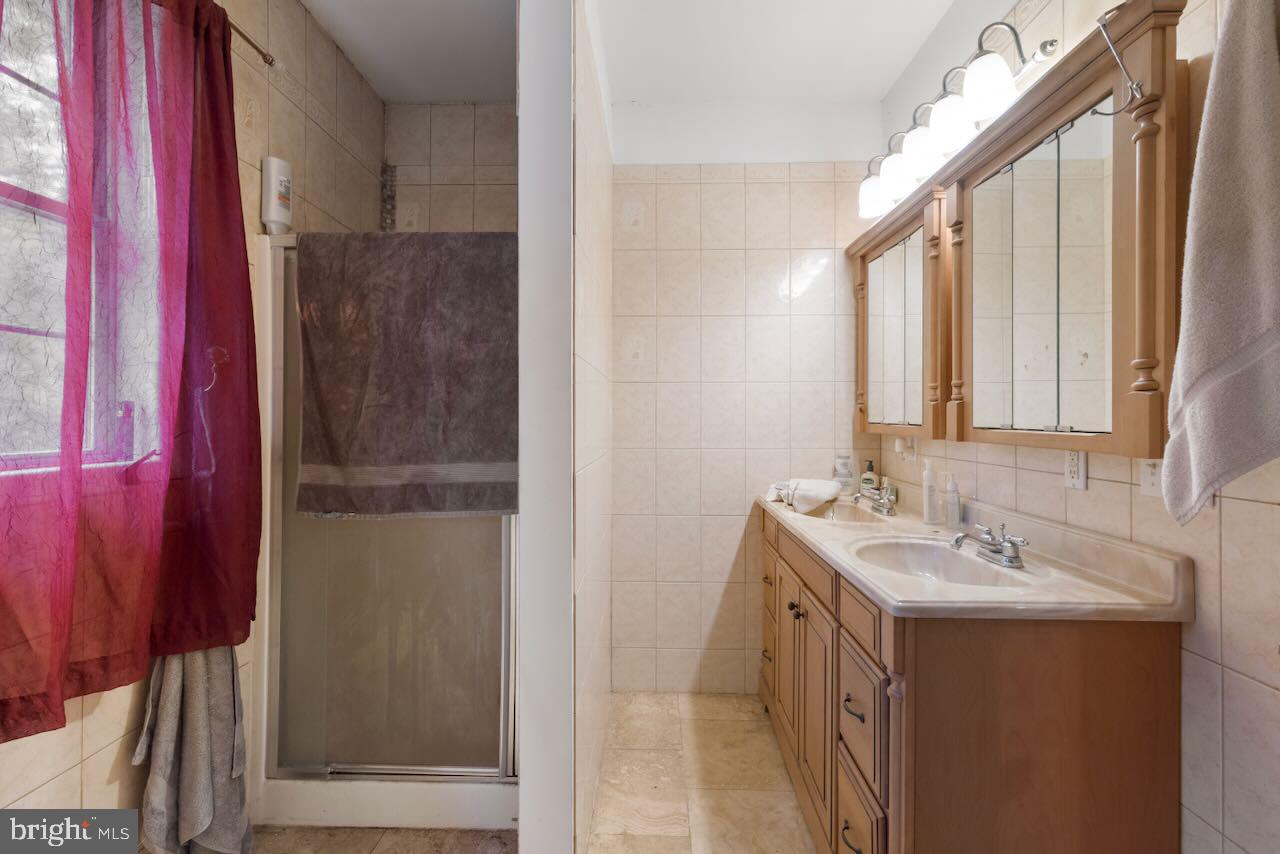 21442 EDGAR THOMAS RD, ACCOMAC, Virginia 23301, 3 Bedrooms Bedrooms, ,3 BathroomsBathrooms,Residential,For sale,21442 EDGAR THOMAS RD,VAAC2002358 MLS # VAAC2002358