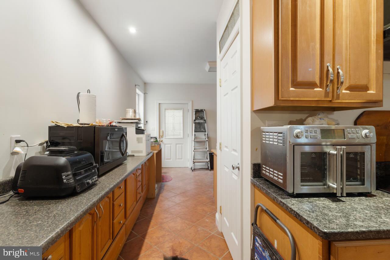 21442 EDGAR THOMAS RD, ACCOMAC, Virginia 23301, 3 Bedrooms Bedrooms, ,3 BathroomsBathrooms,Residential,For sale,21442 EDGAR THOMAS RD,VAAC2002358 MLS # VAAC2002358